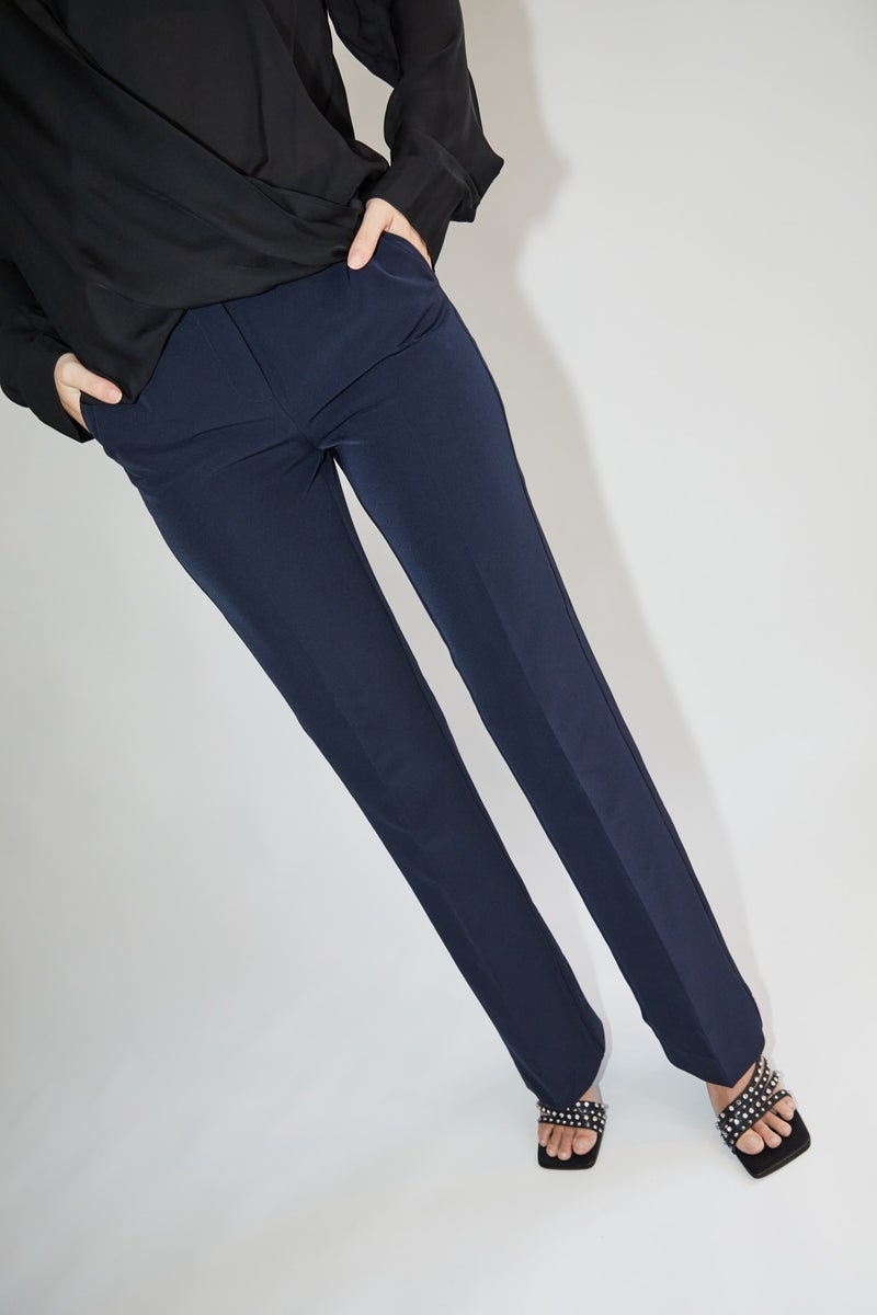 Shop Nanna Pants Navy from HERSKIND at Seezona Seezona