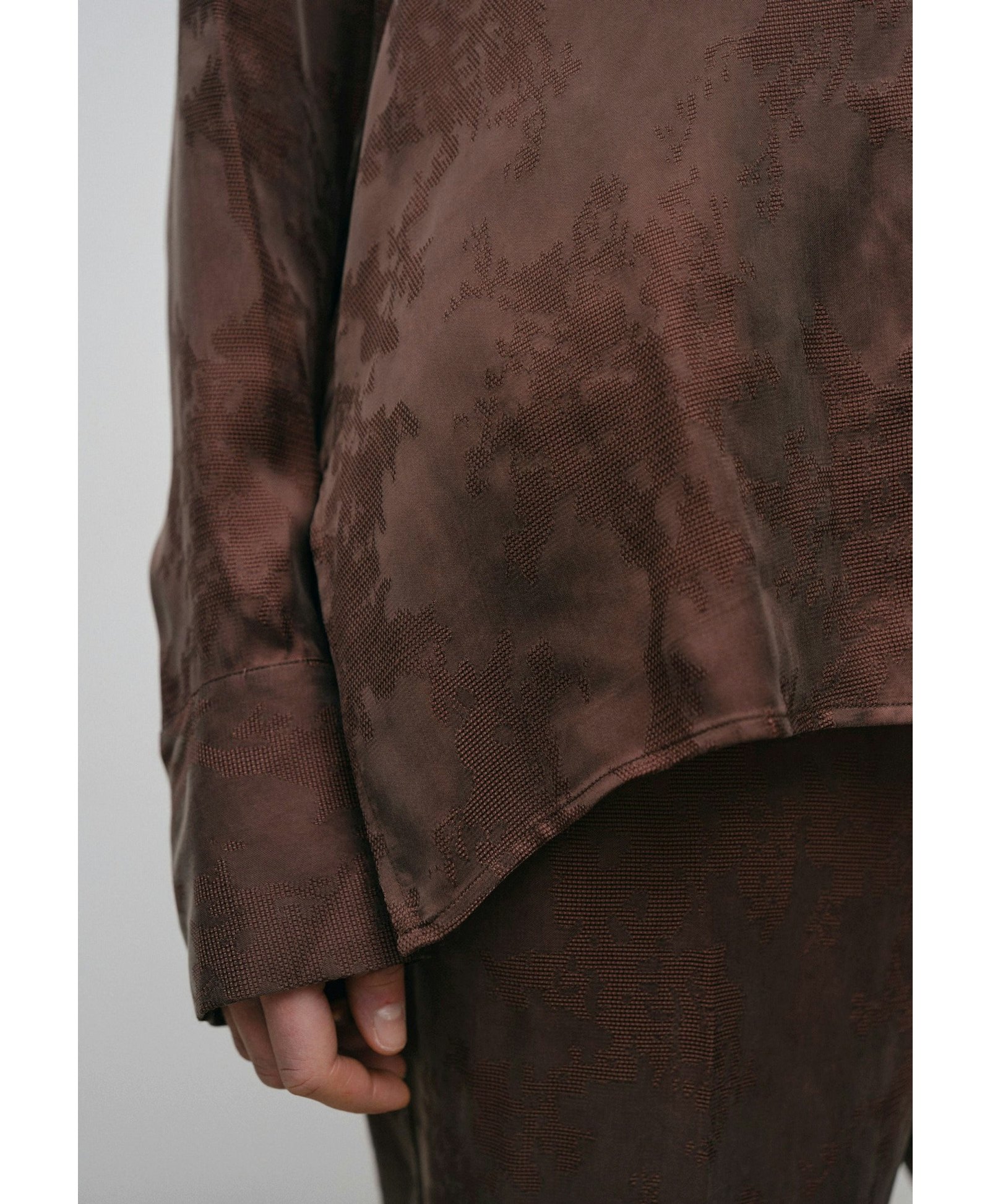 Jenka Shirt - Chestnut made by HERSKIND