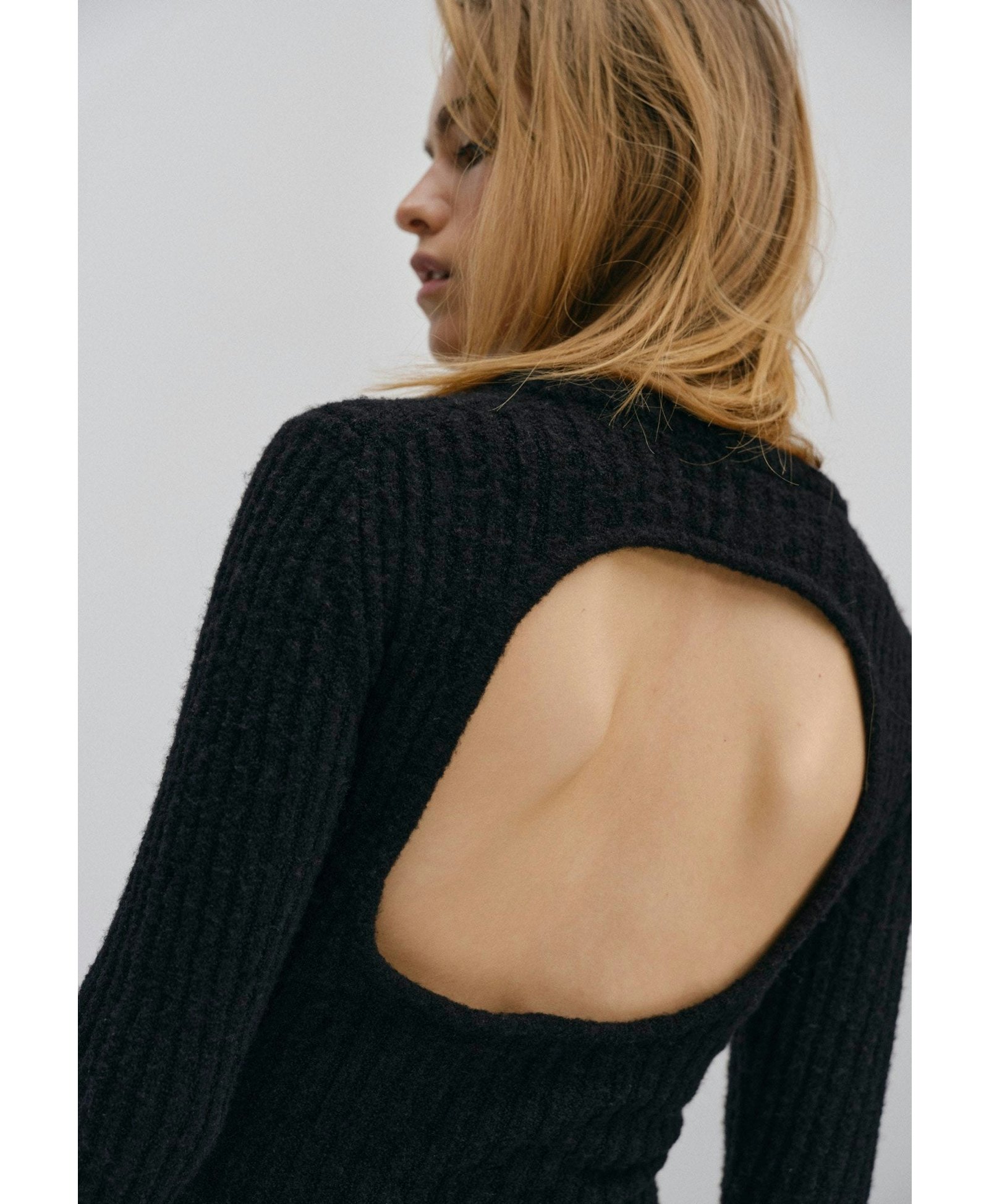 Lima Knit Blouse - Black made by HERSKIND