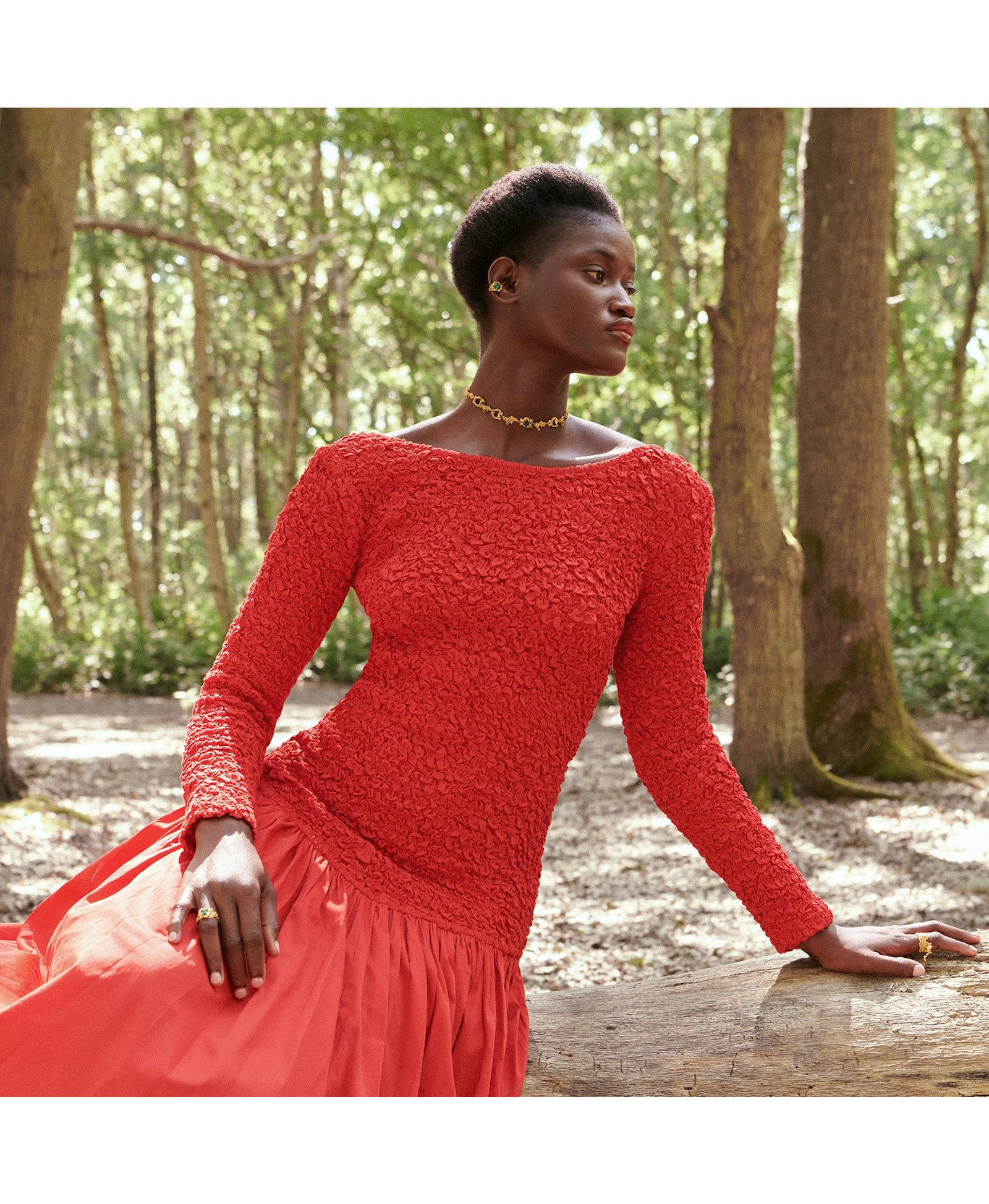 Eryngii Emerald Necklace made by Loveness Lee