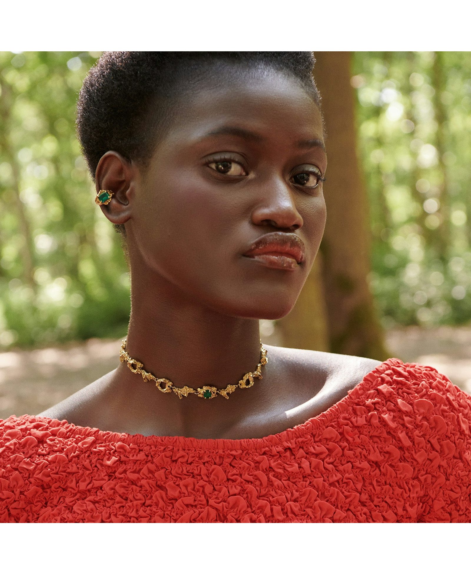 Eryngii Emerald Necklace made by Loveness Lee