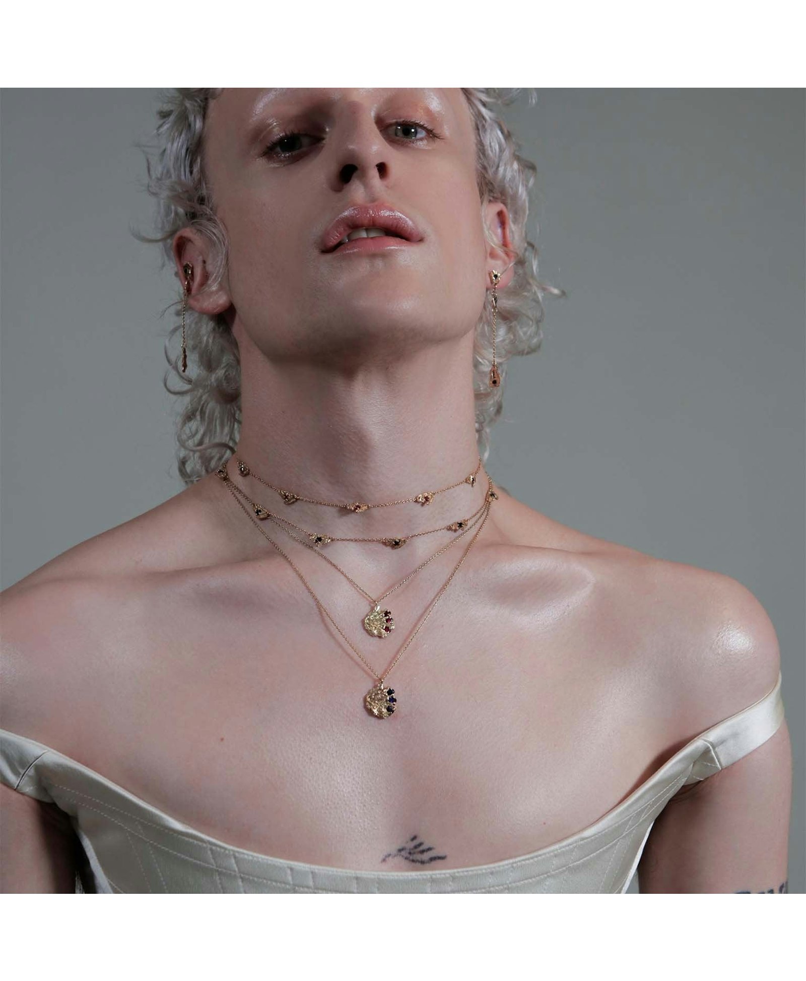 Ziyo Sapphire Necklace made by Loveness Lee