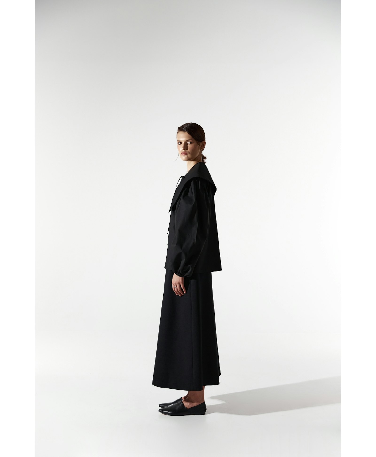 Black shirt with collar in Black made by DELEGAN Clothes