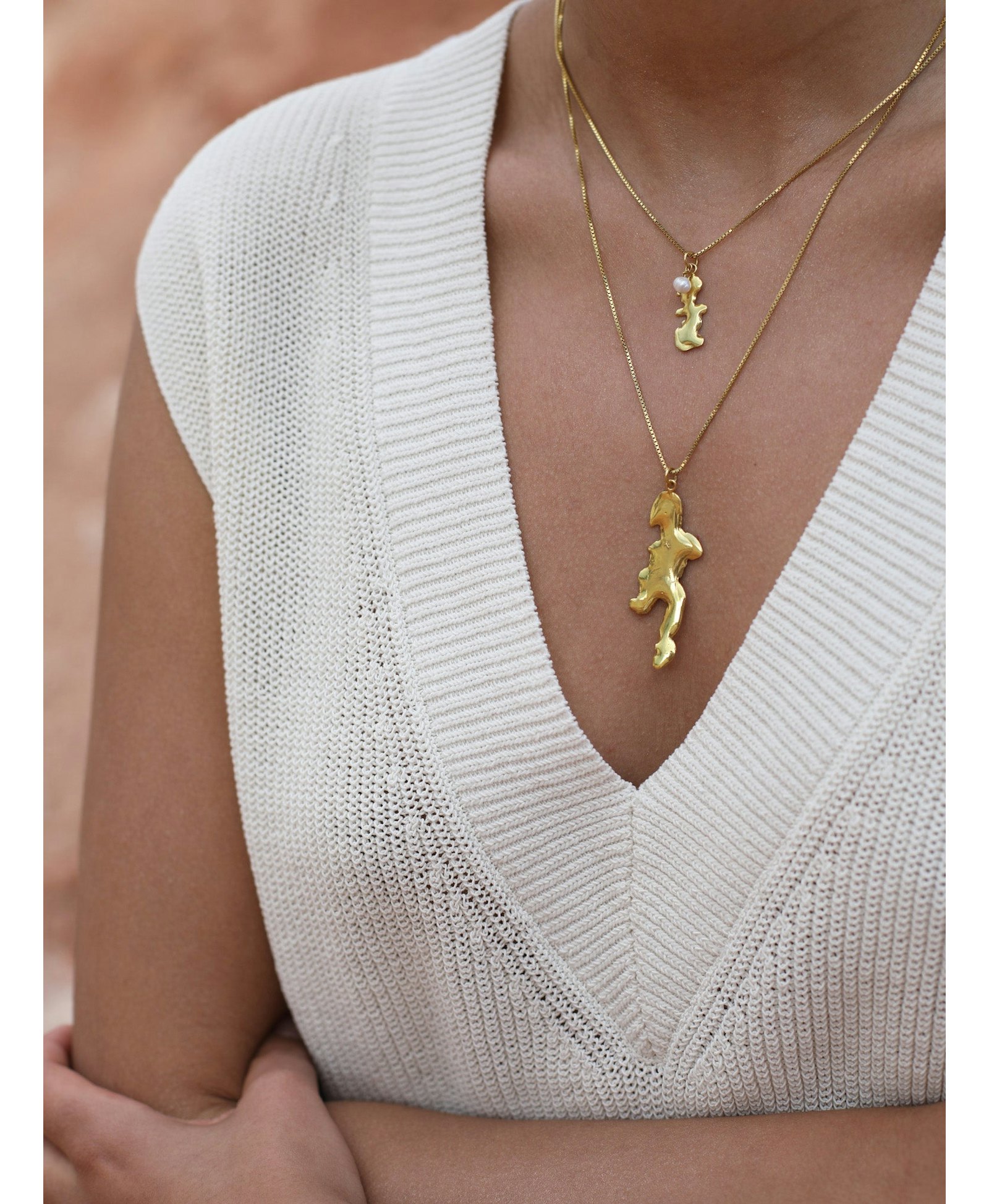 Euphoria Shaman Small Necklace Gold in Gold made by Eva Remenyi