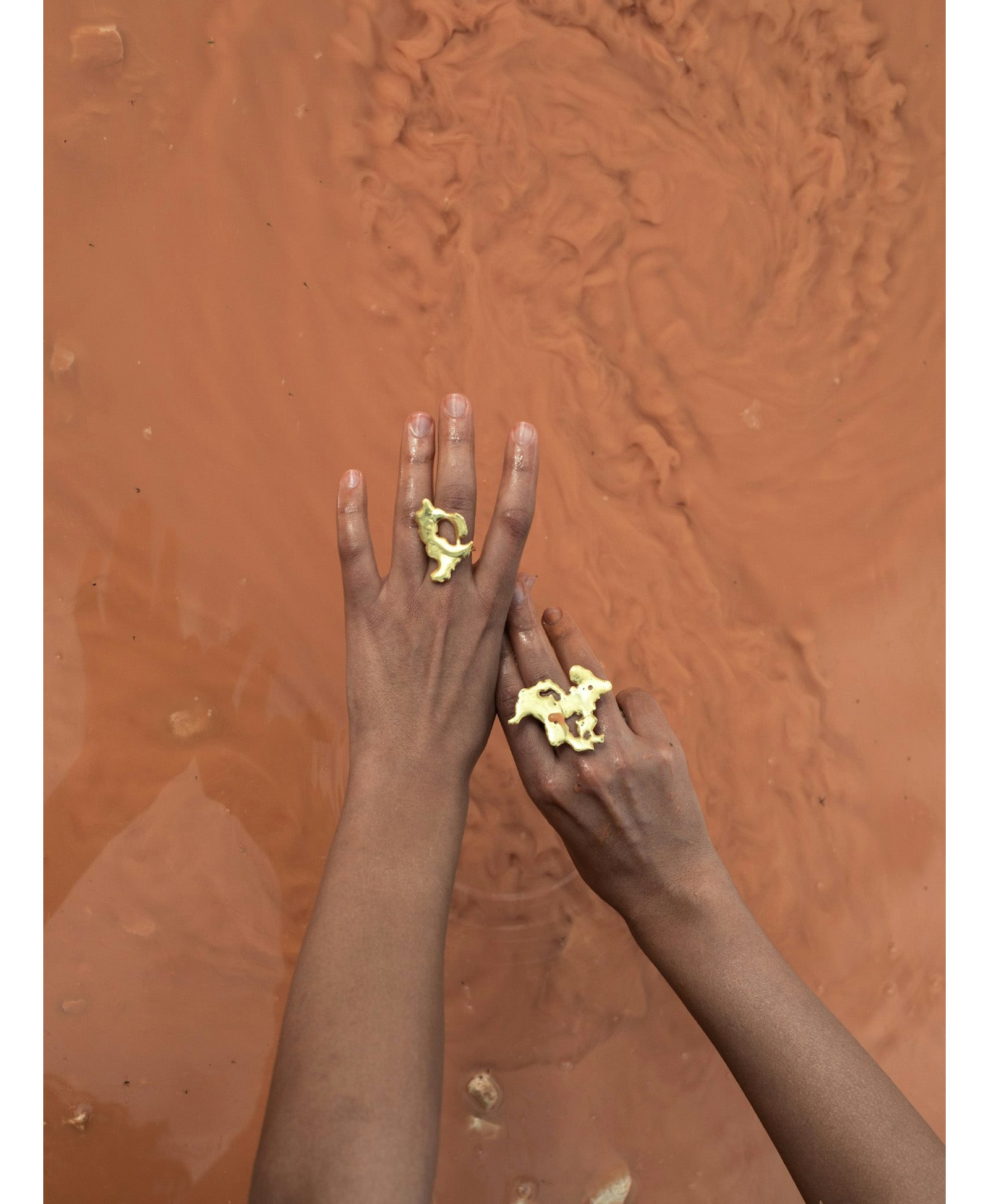 Euphoria Universe Ring Gold in Gold made by Eva Remenyi
