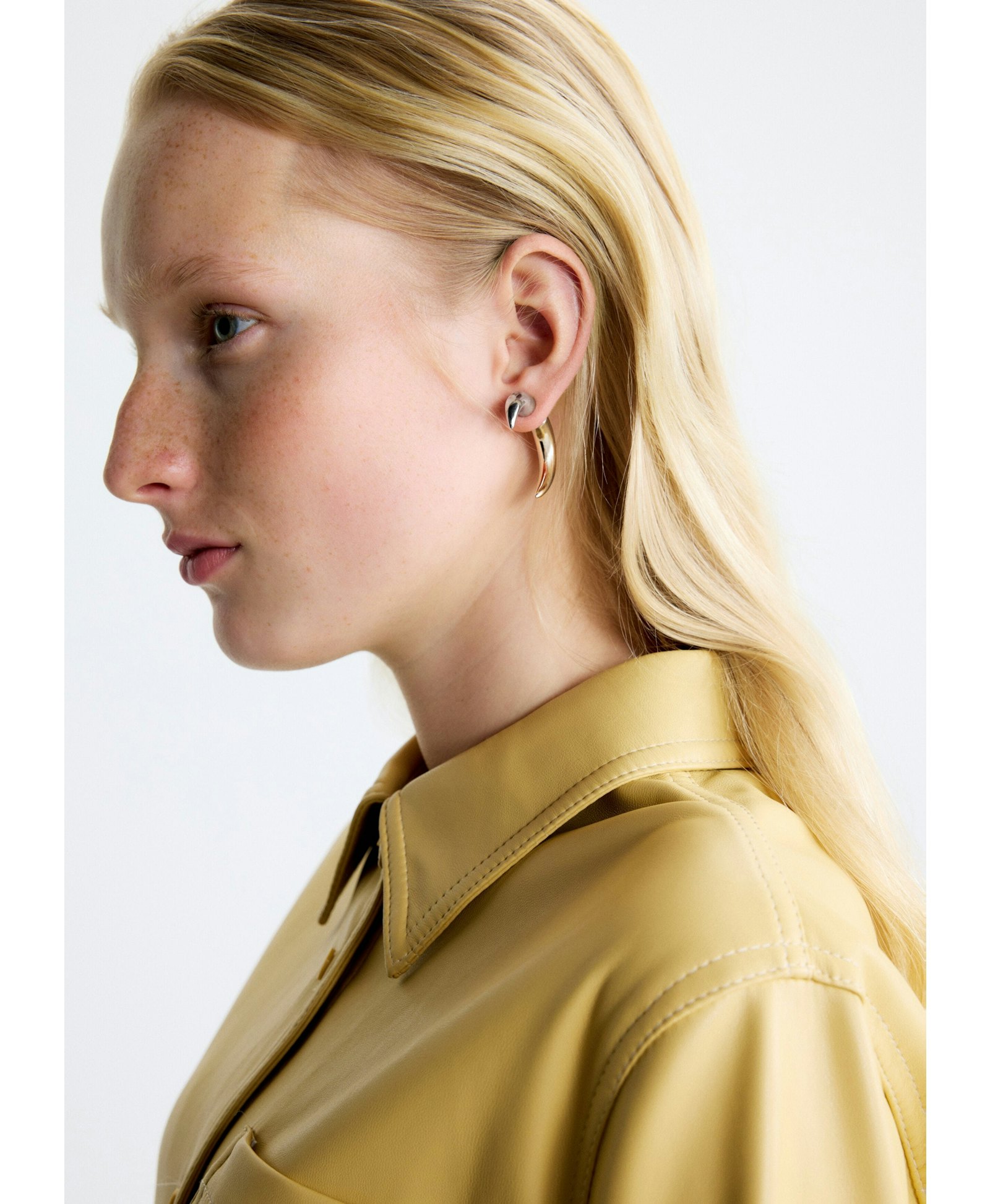 Spike earrings - Silver/Gold in Multi color made by POEM Objects