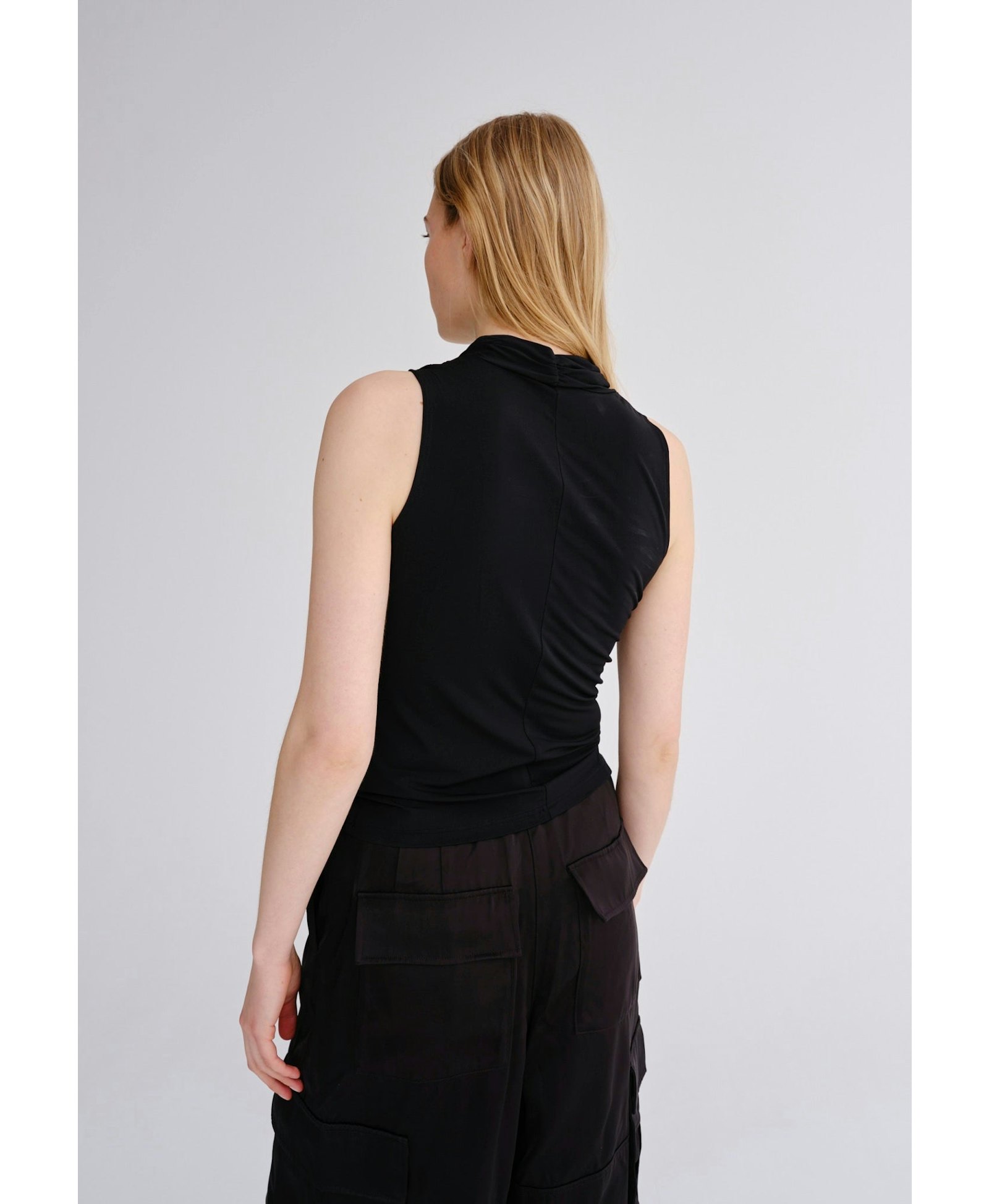 Coco Top - Black made by HERSKIND