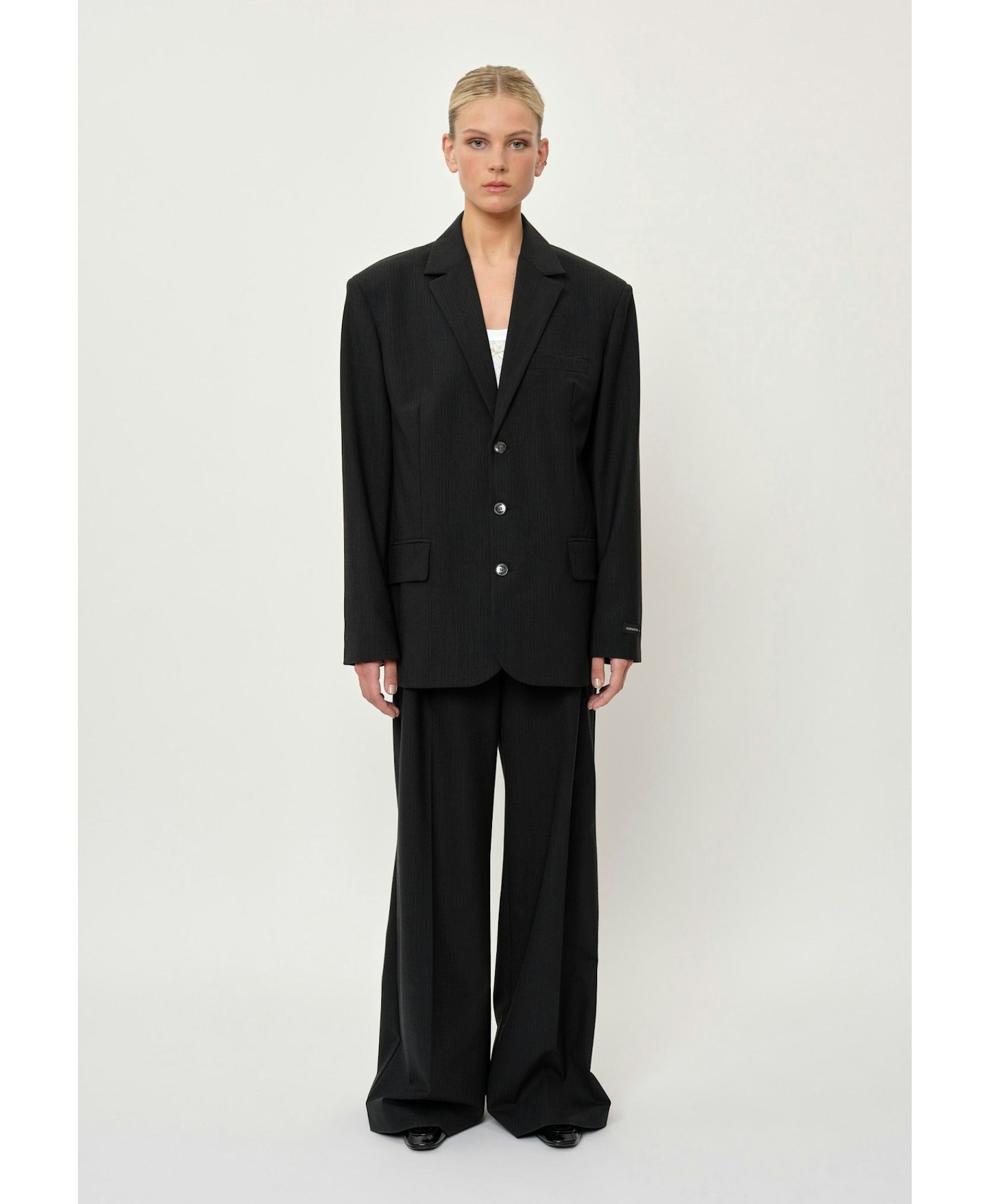 Nika Blazer - Dark Grey Pinstripe made by HERSKIND