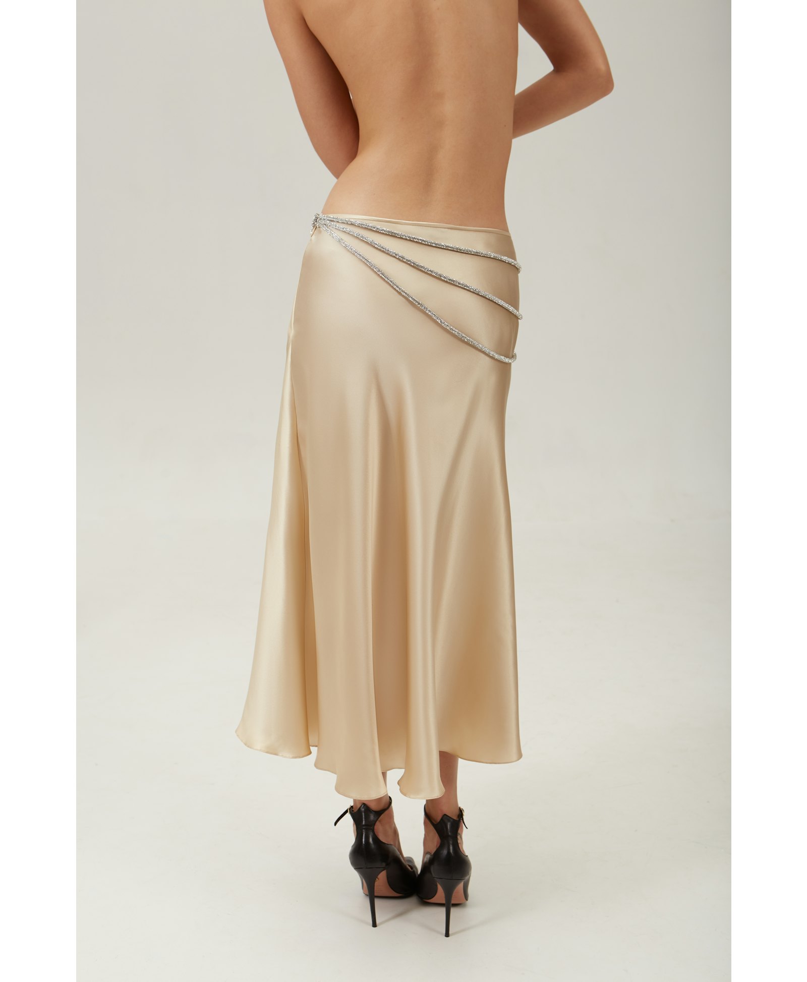 Laetitia silk skirt made by NUÉ