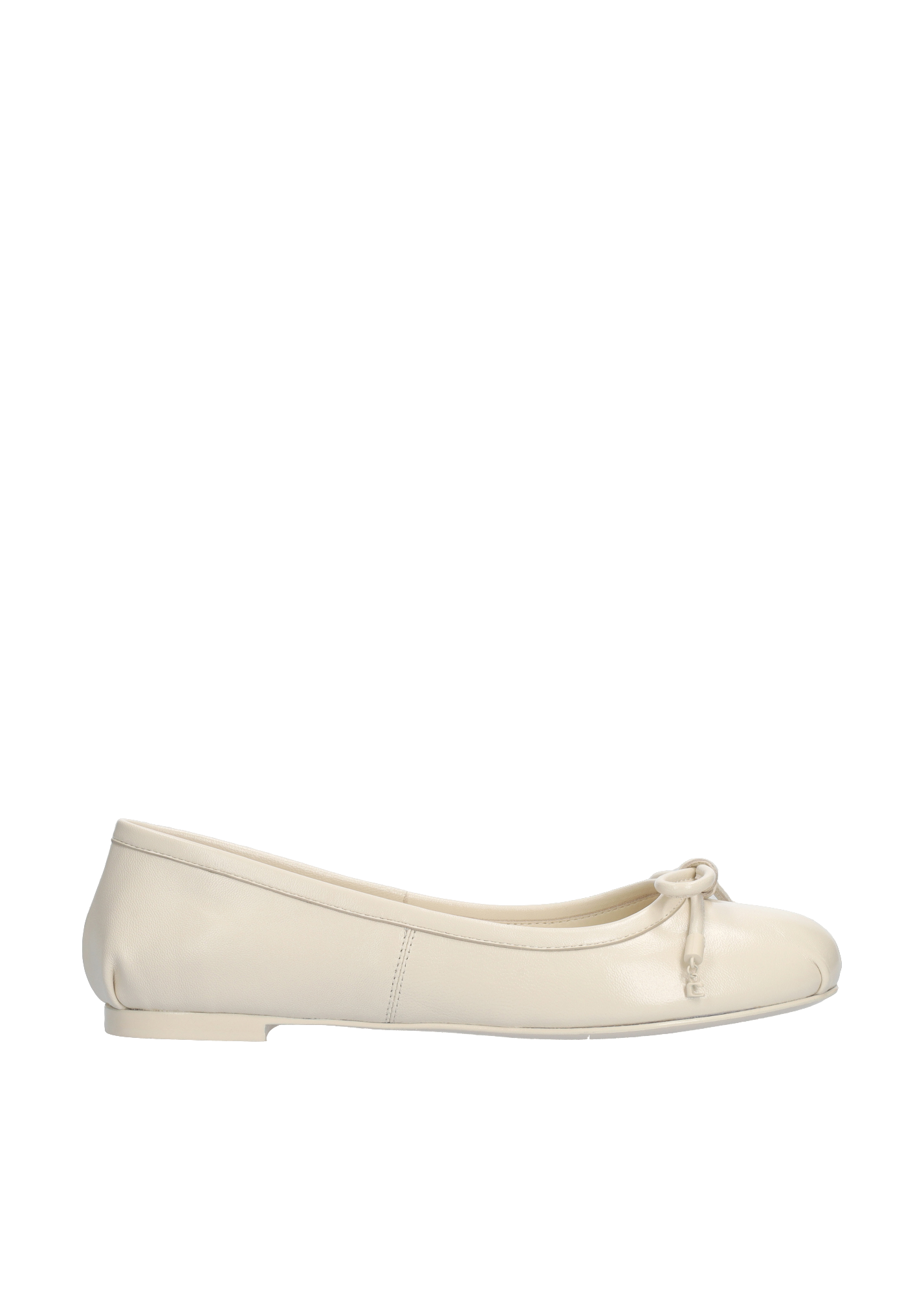 Lola Cruz Shoes Sacha Ballet Flat In White