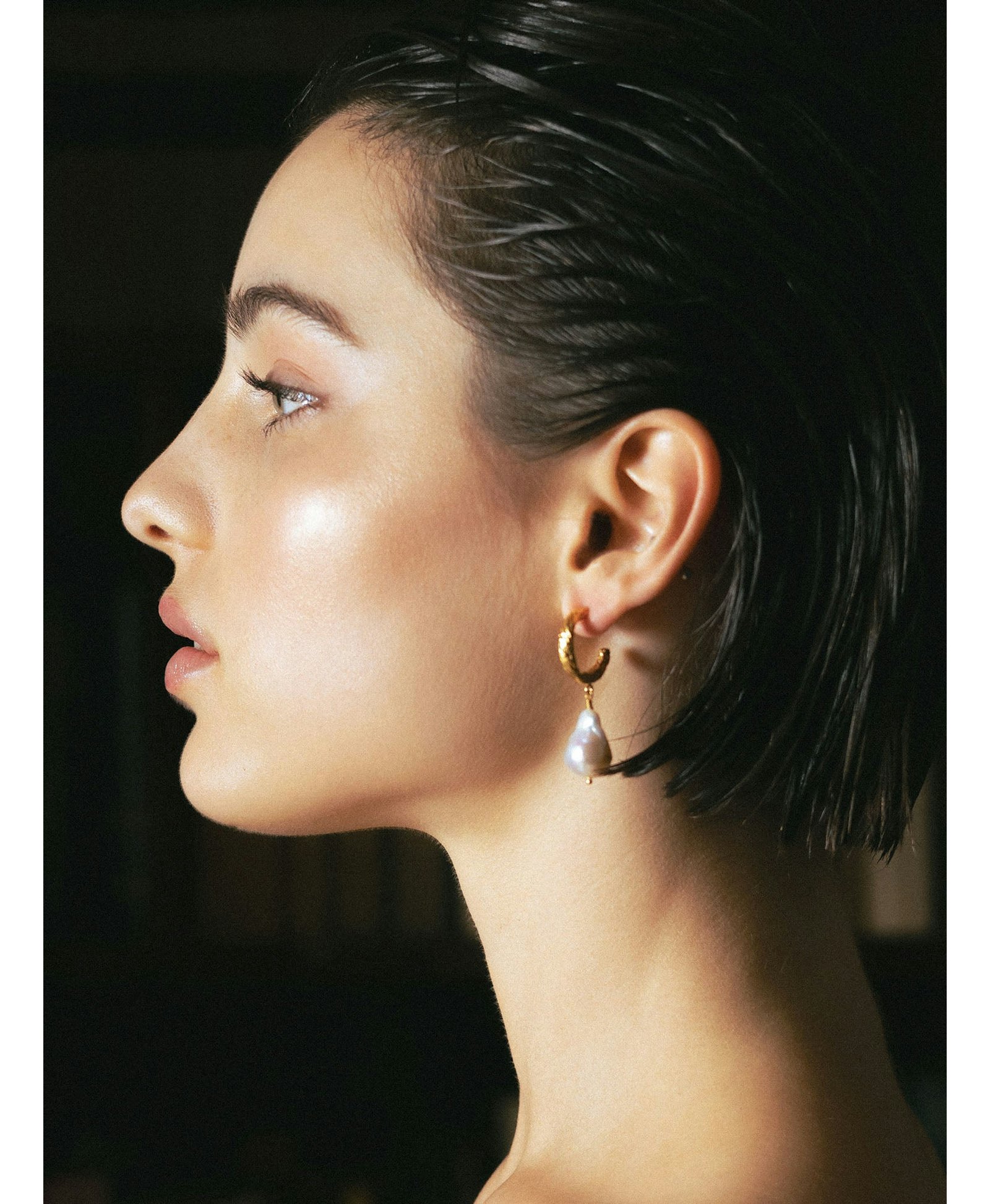 Archaic Pearl Hoop Earrings made by Eva Remenyi