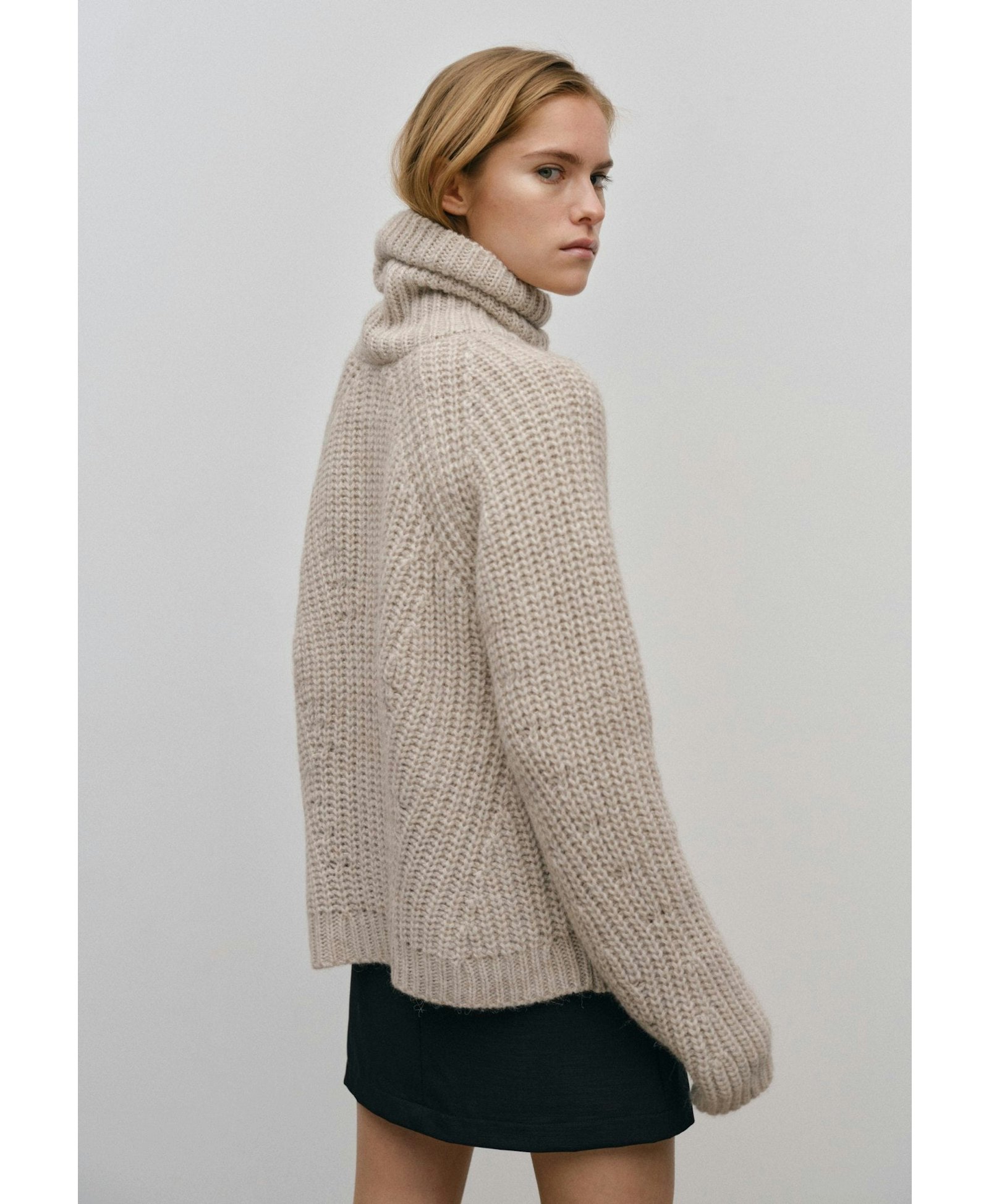 Henny Knit Turtleneck - Ecru made by HERSKIND