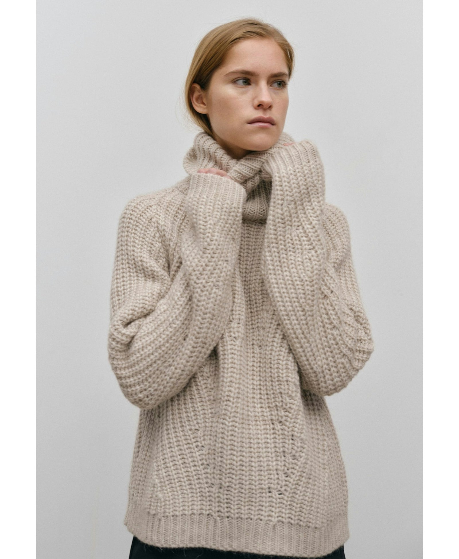 Henny Knit Turtleneck - Ecru made by HERSKIND