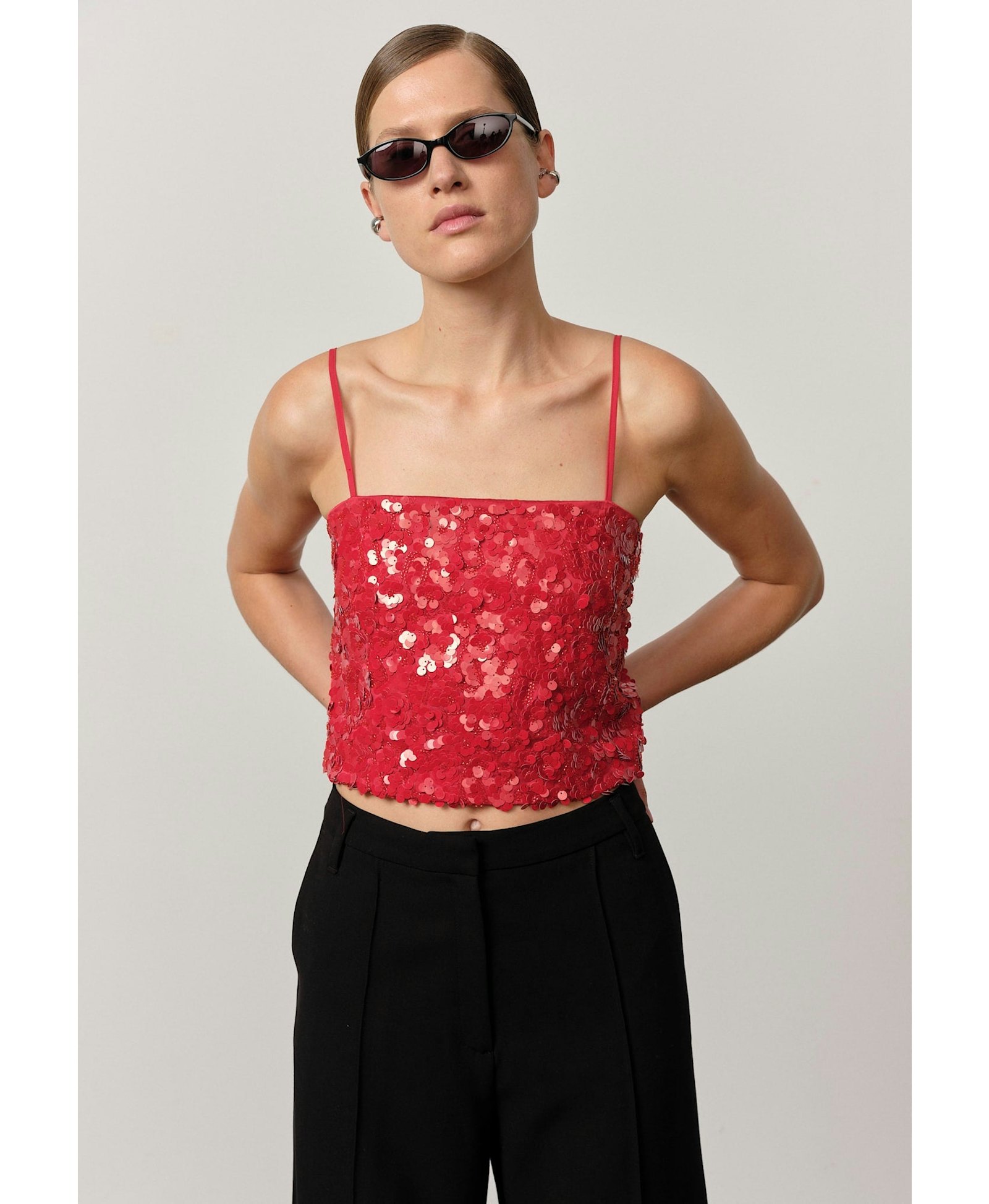 Nielsson Top - Red made by HERSKIND