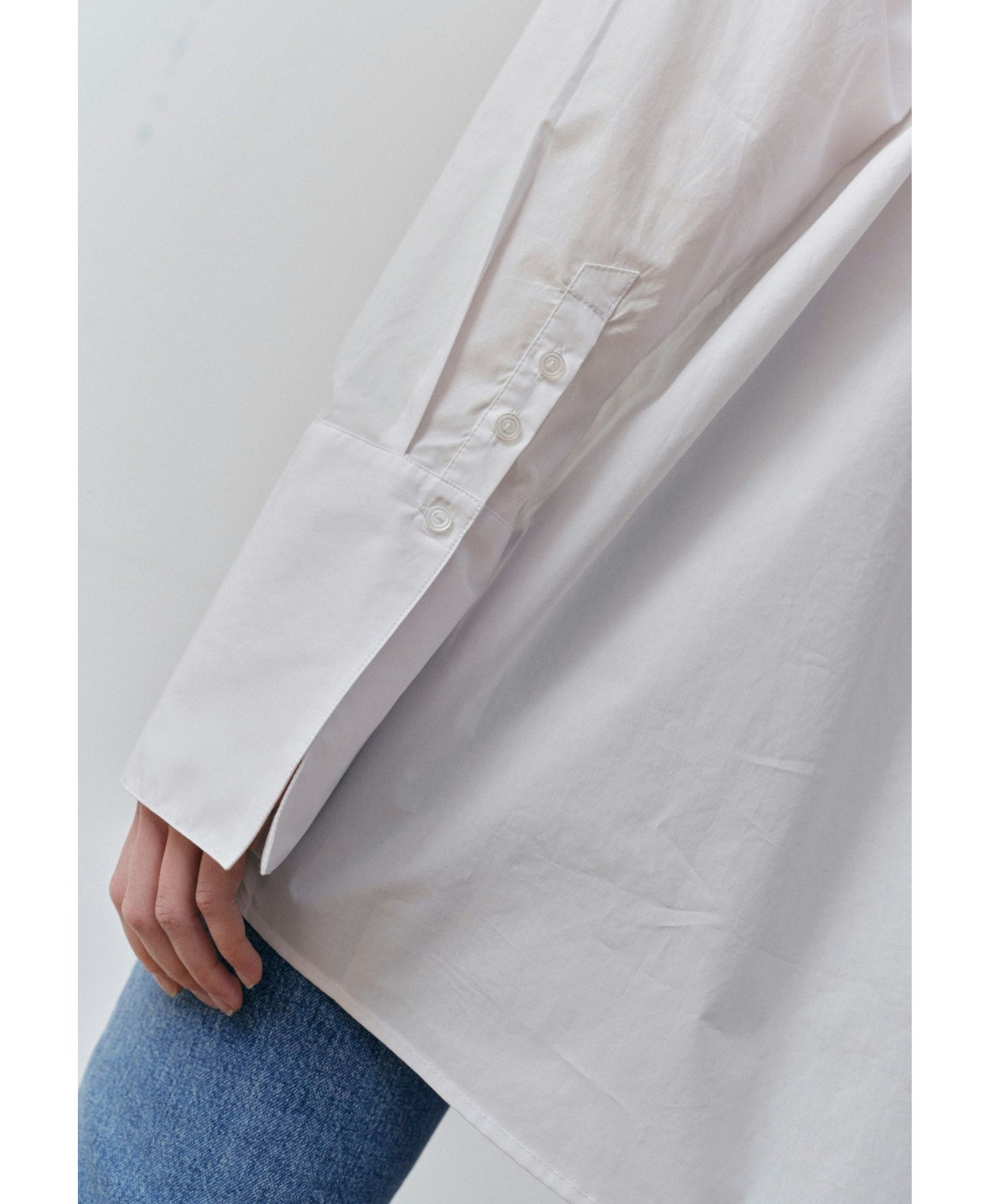 Henrich Shirt - White made by HERSKIND