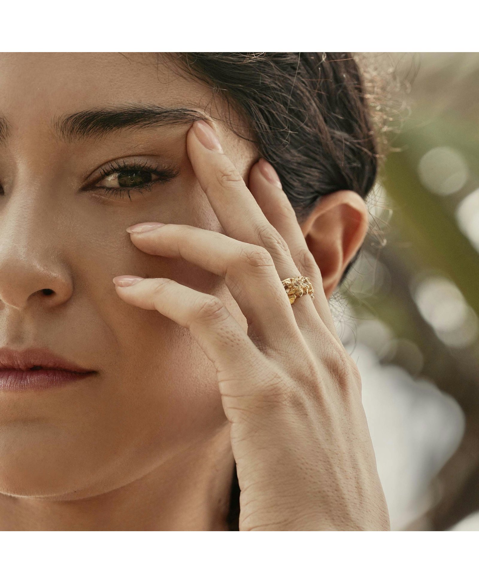 Mara White Sapphire Ring made by Loveness Lee