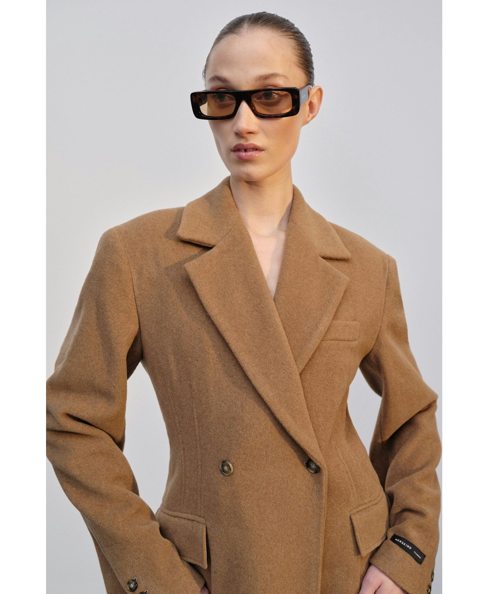 Ultra Coat - Croissant made by HERSKIND