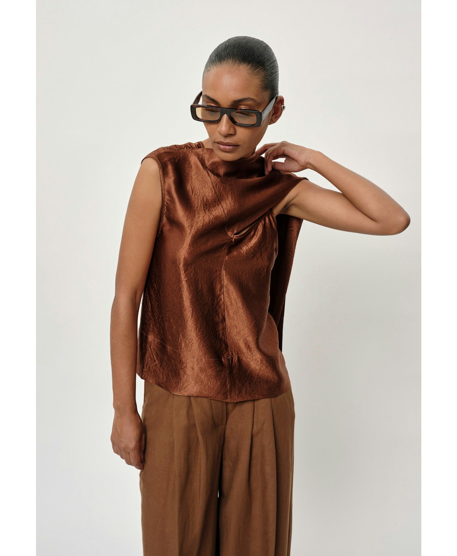Ava Top - Toffee made by HERSKIND