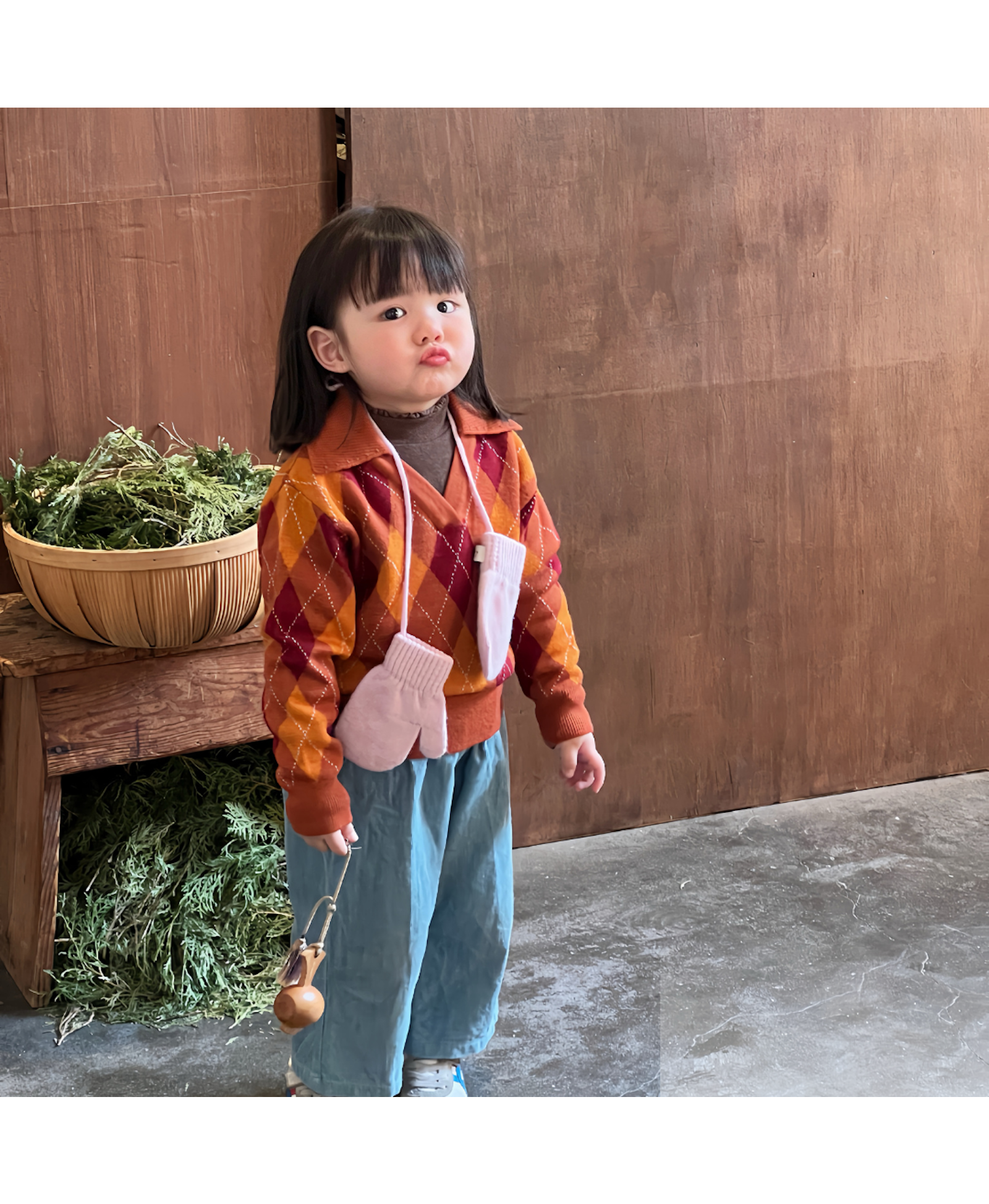 Machine Washable Merino V-Neck Jumper made by CozyU