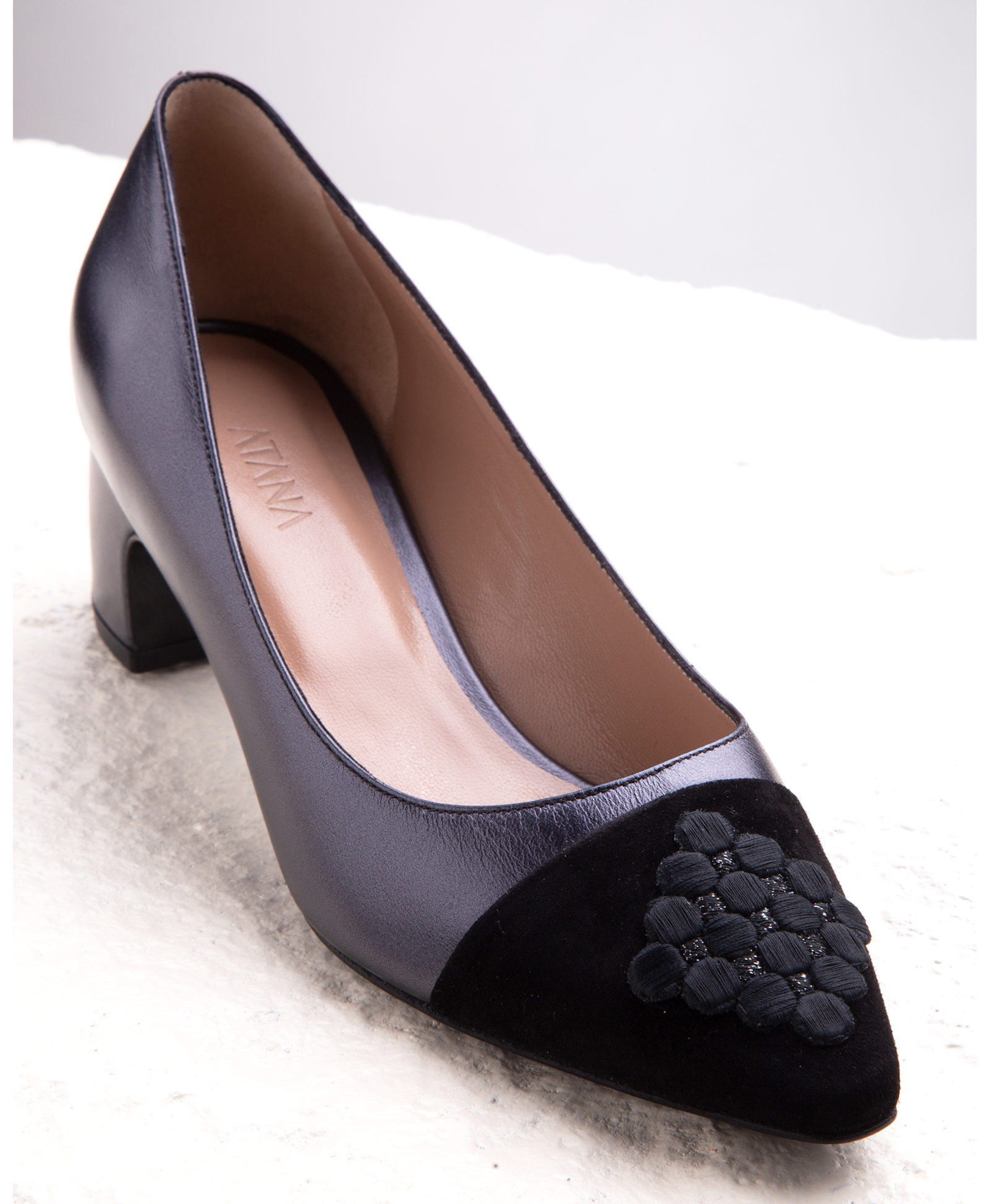 Fiorellini Brooch Pump 45 Black in Black made by ATANA