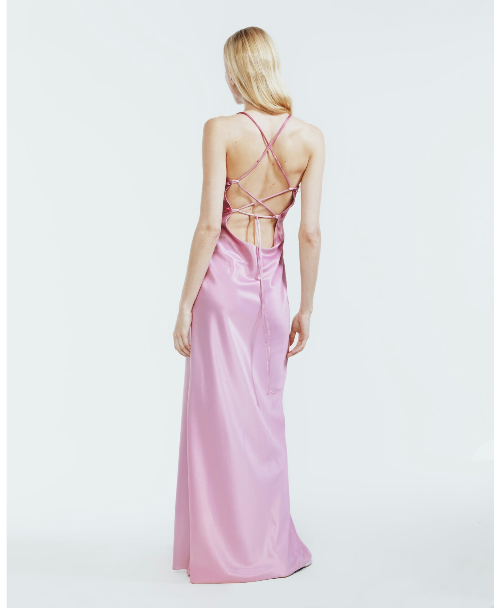 TWO PIECE DAISY PINK made by Camila Sarmiento