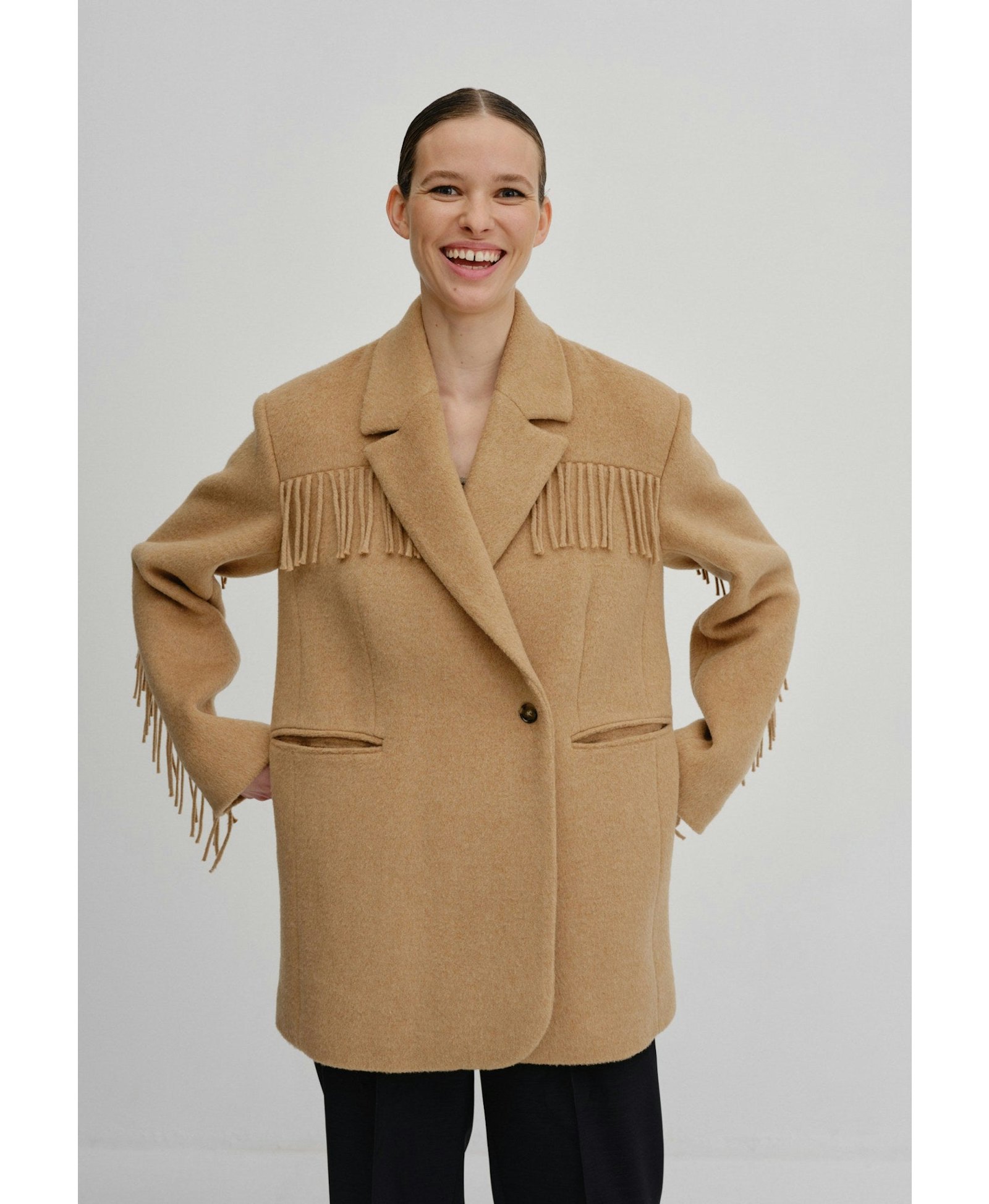 Alice Coat - Camel made by HERSKIND