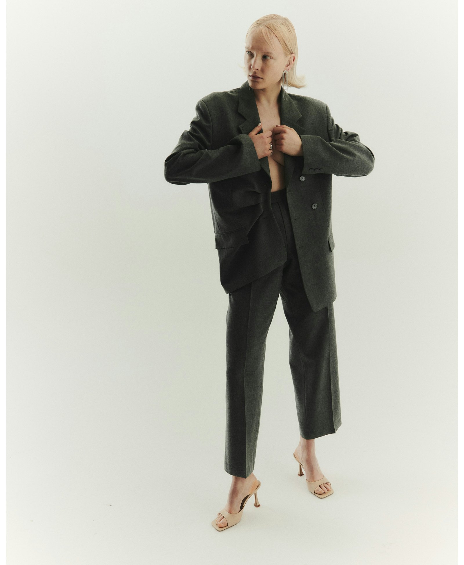 Mary Wool Blazer made by Wiktoria Frankowska