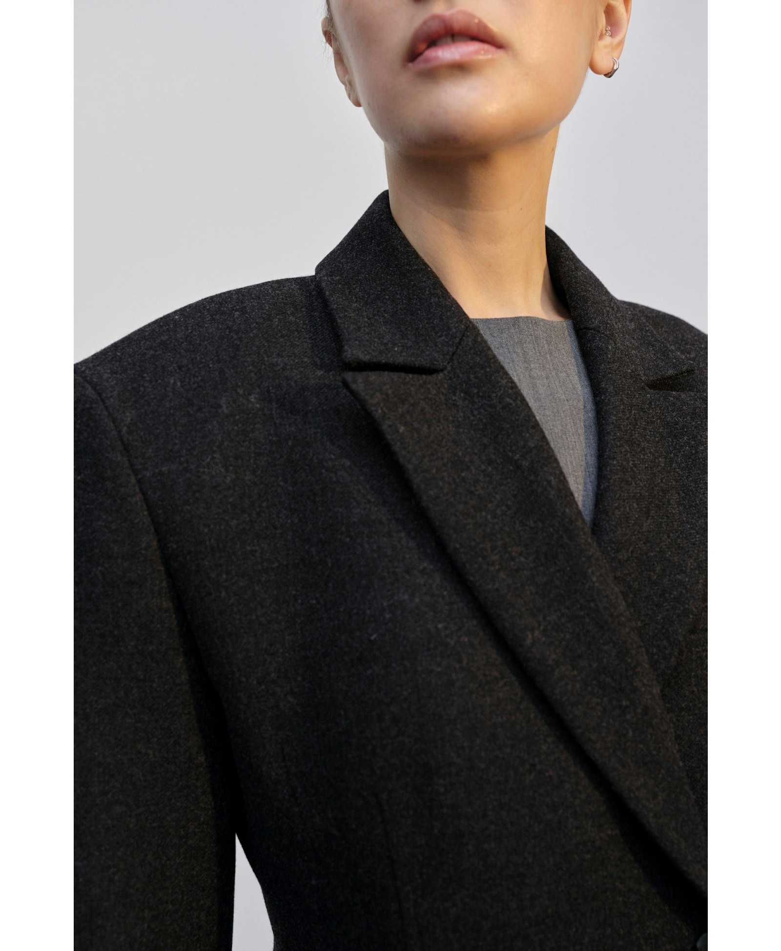 Ultra De Lux Coat - Dark Grey made by HERSKIND