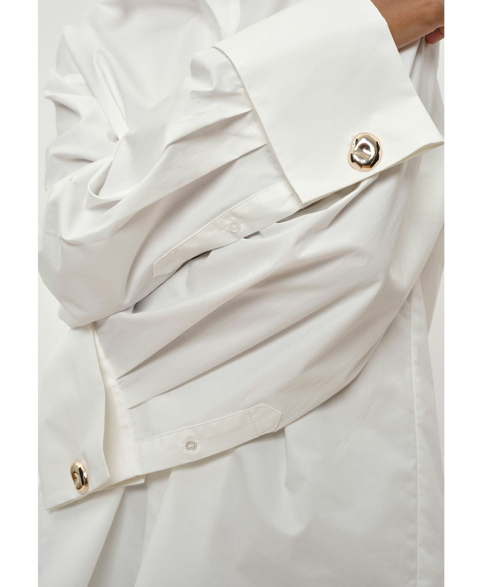 Olga Shirt - White made by HERSKIND