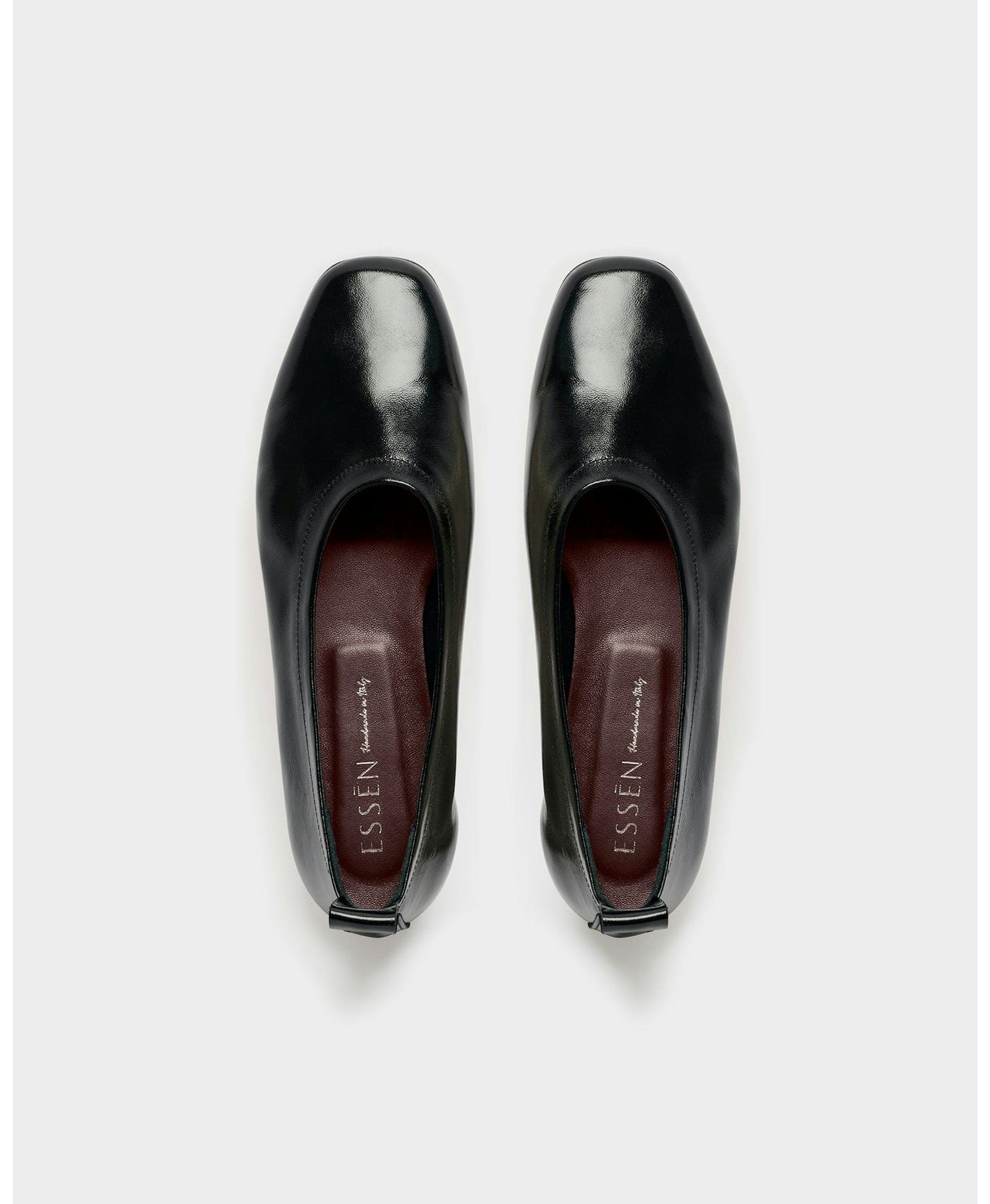 The Foundation Flat - Black Patent made by ESSEN