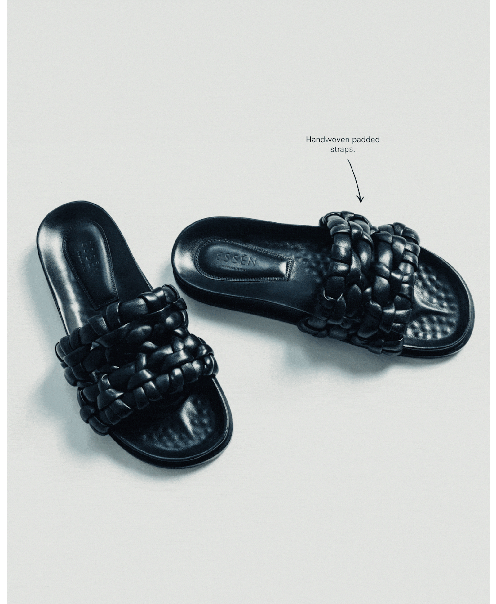 The Pool Slide - Black - Limited Edition made by ESSEN