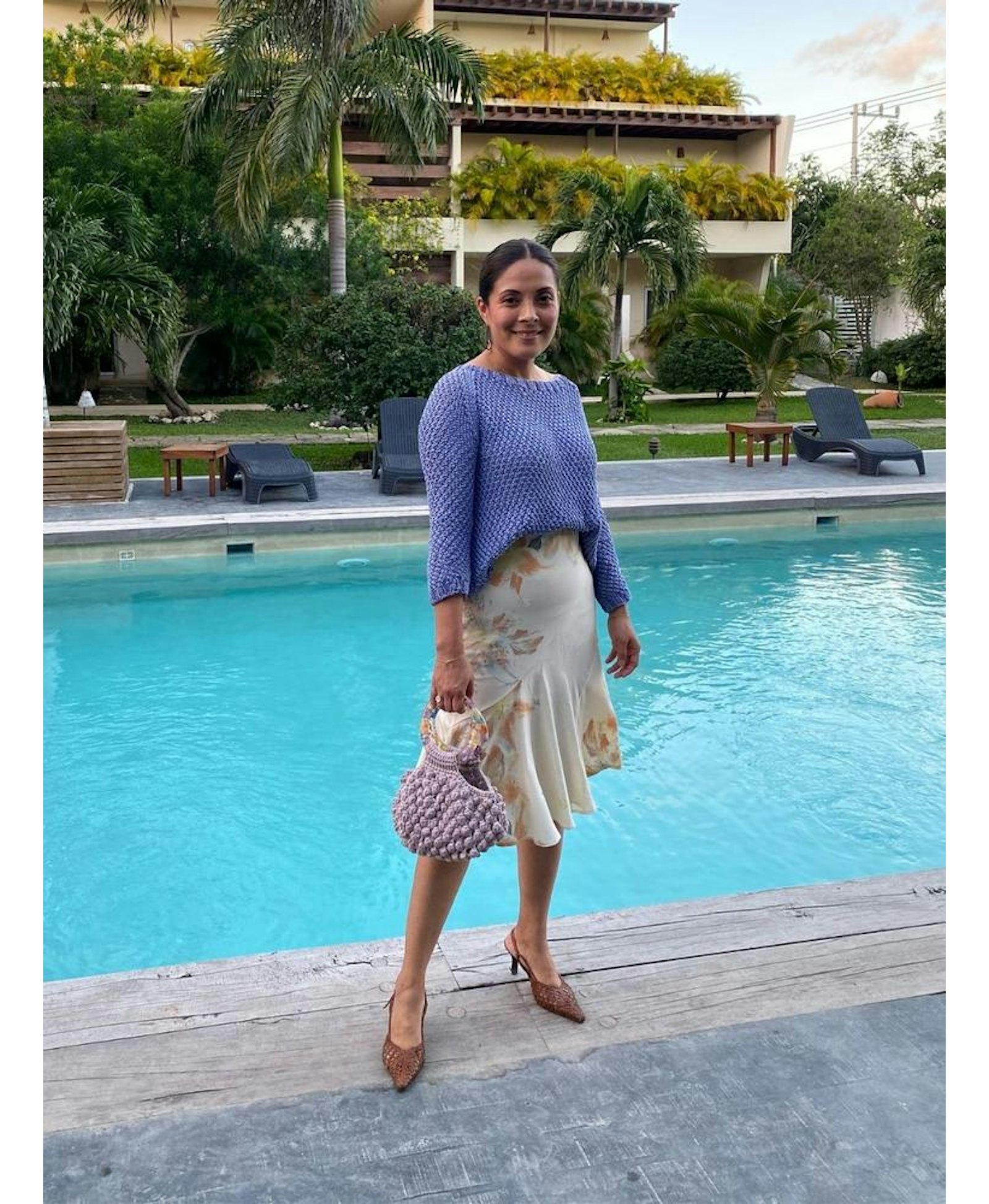 CINTI sweater in Blue made by AYNI