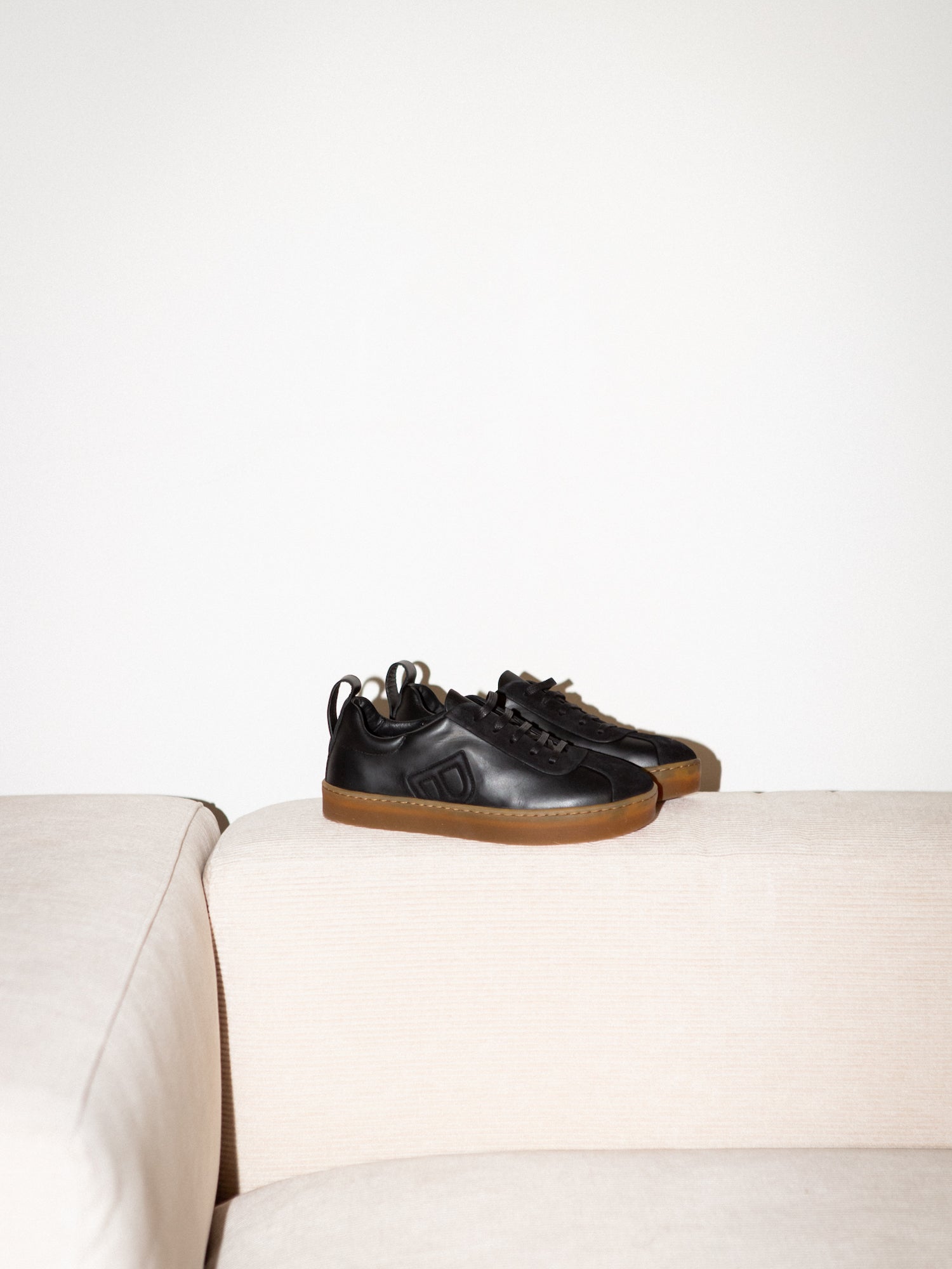 Shop Blankens The Elin Black Sneaker