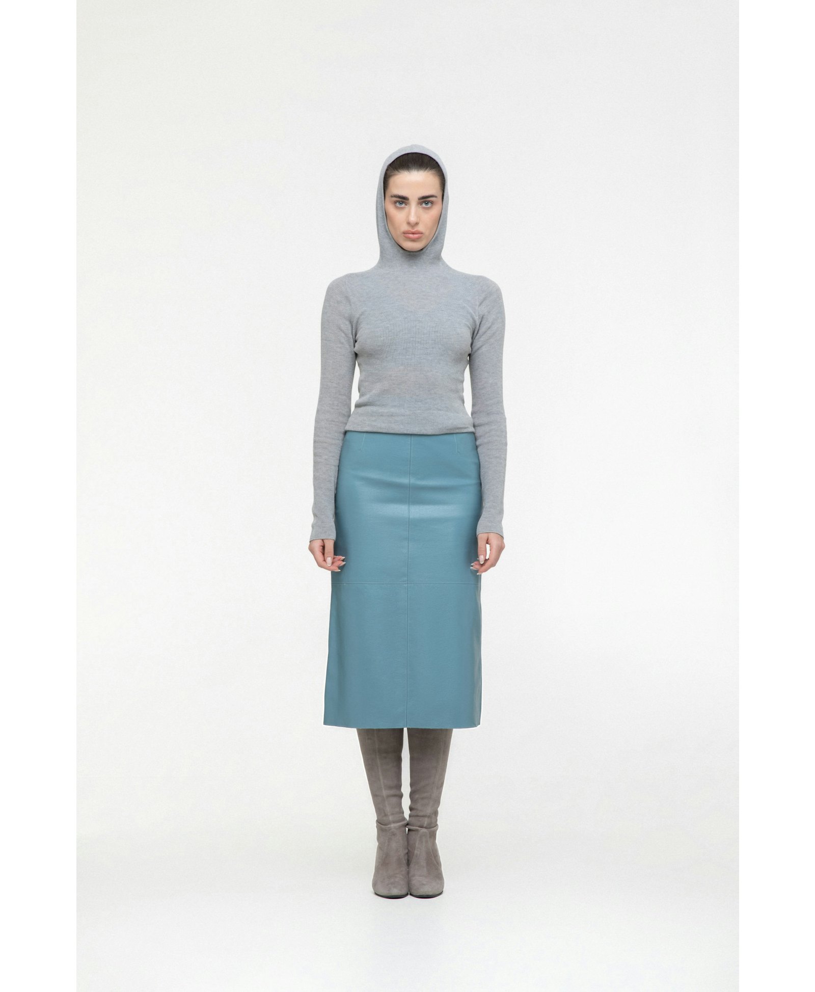 Hooded ribbed top in Grey made by AFTERHOURS
