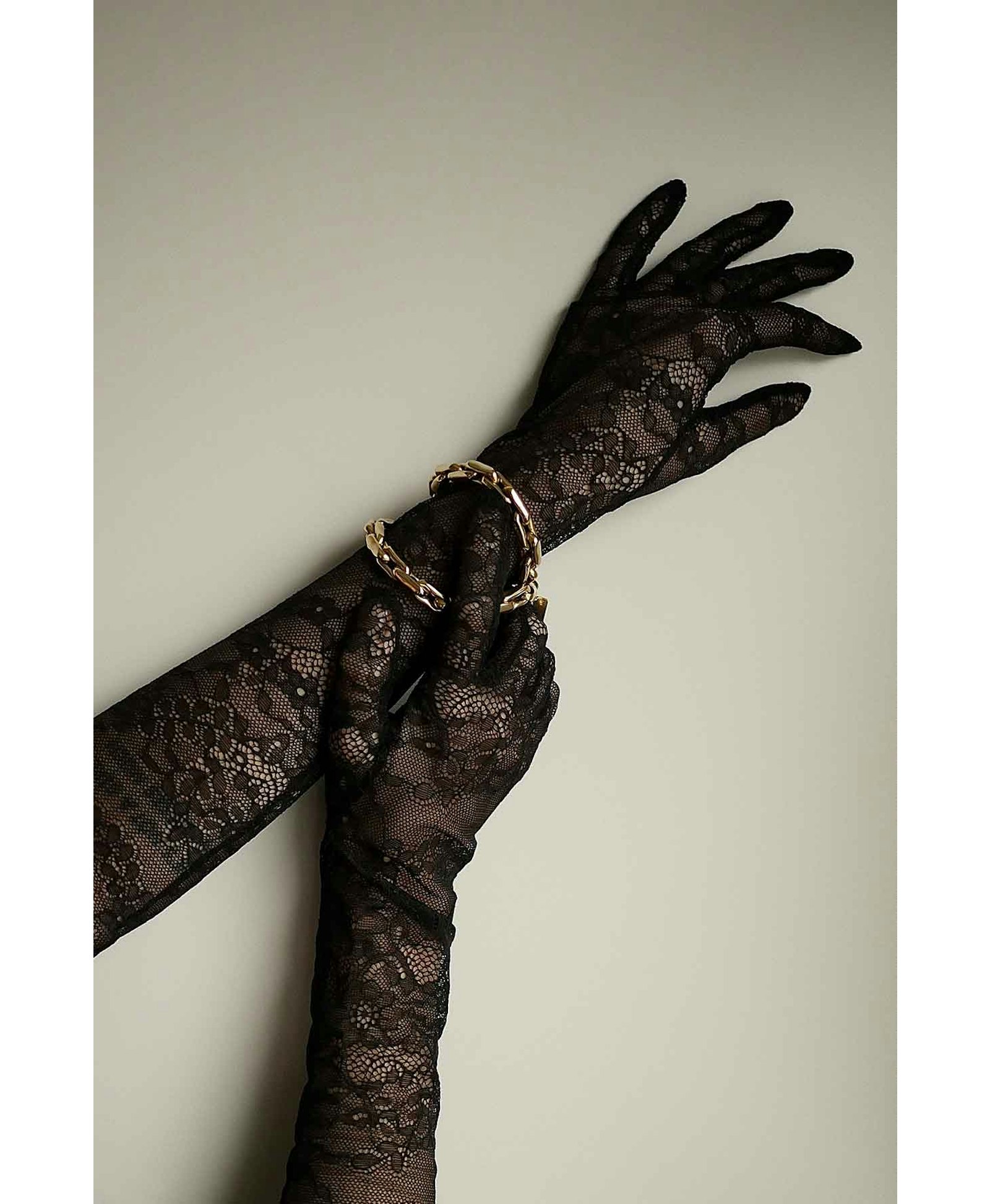 Lace Long Black made by Handsome Stockholm