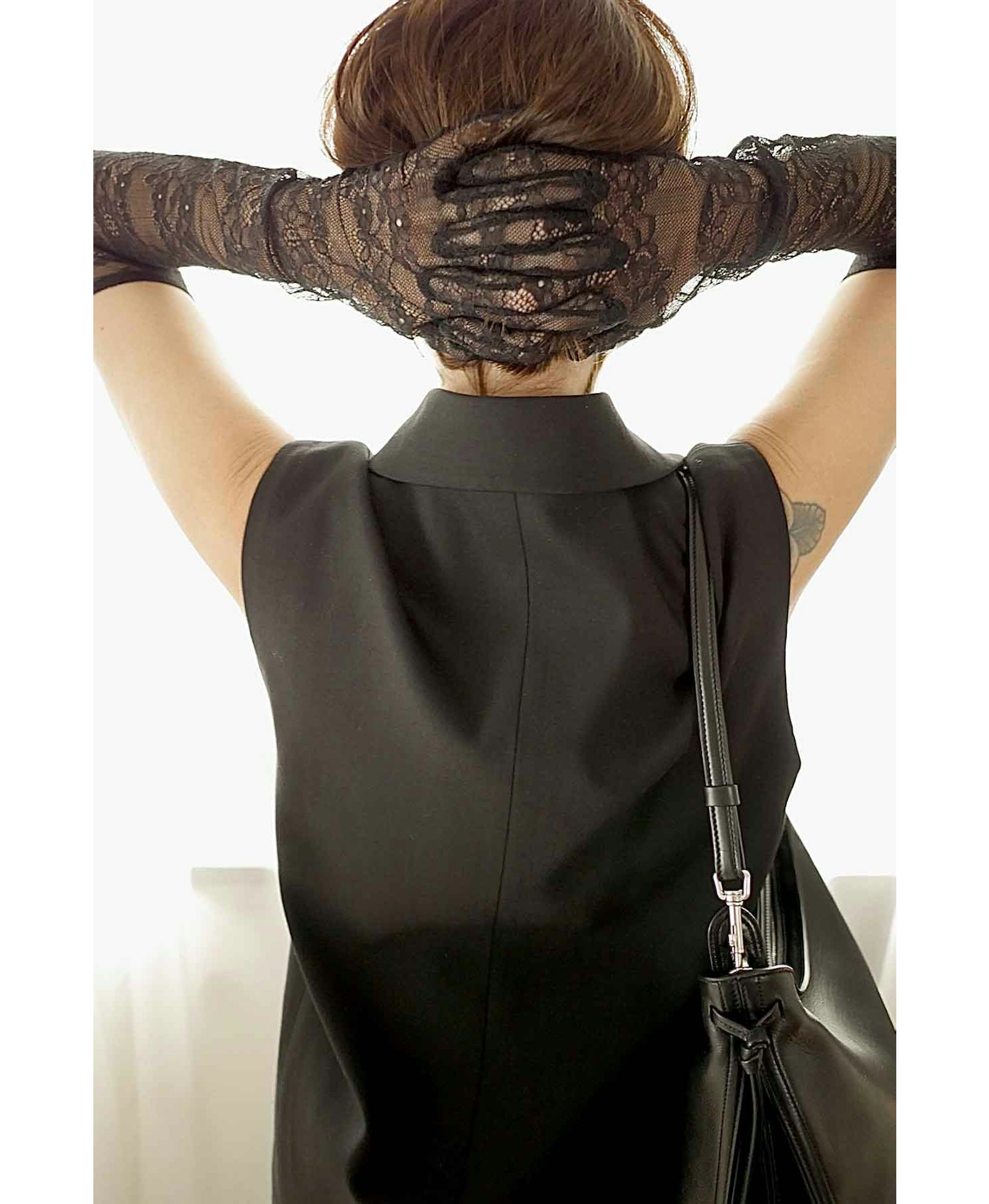 Lace Long Black made by Handsome Stockholm