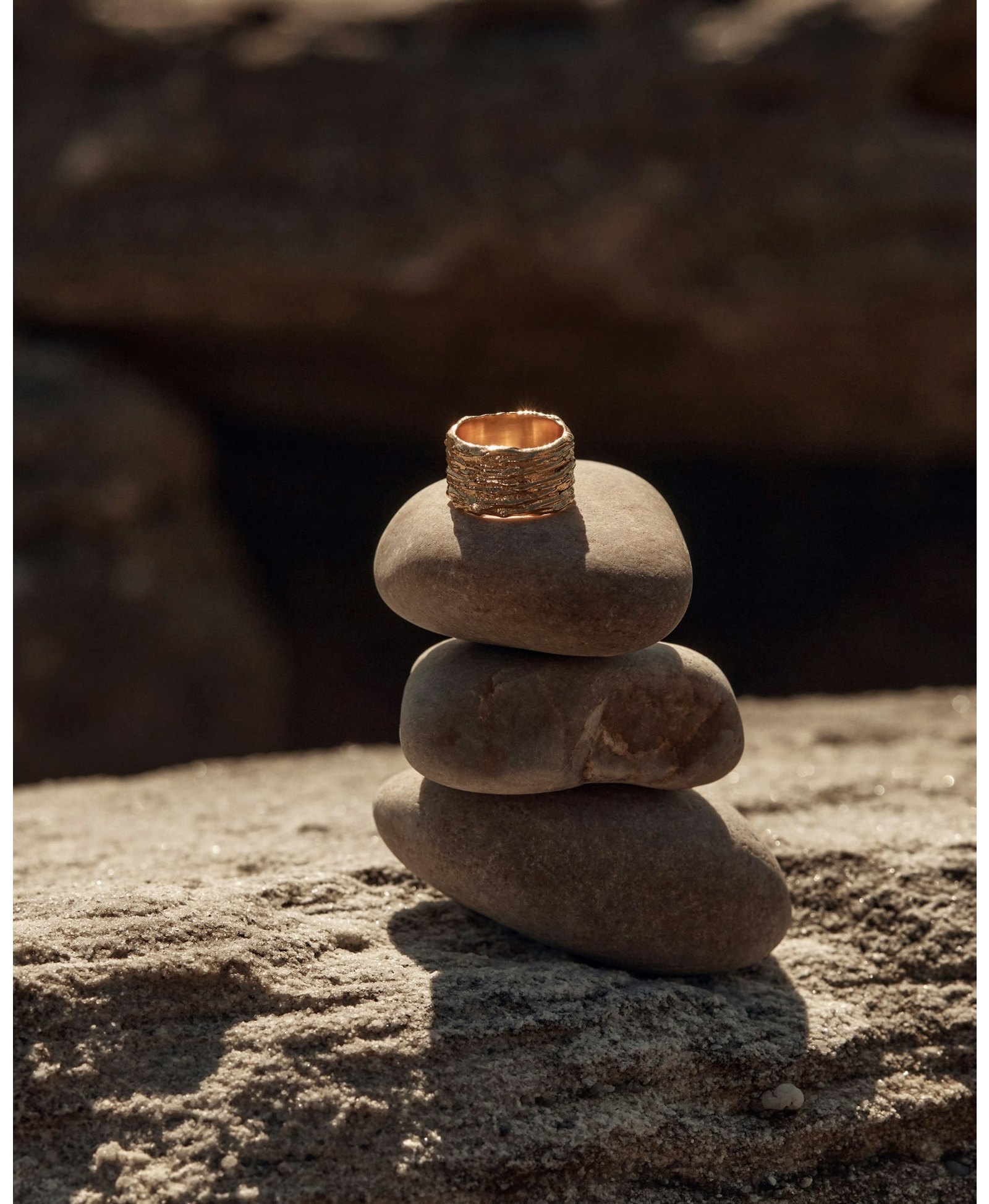 Grande Bodhi Ring made by Amber Sceats