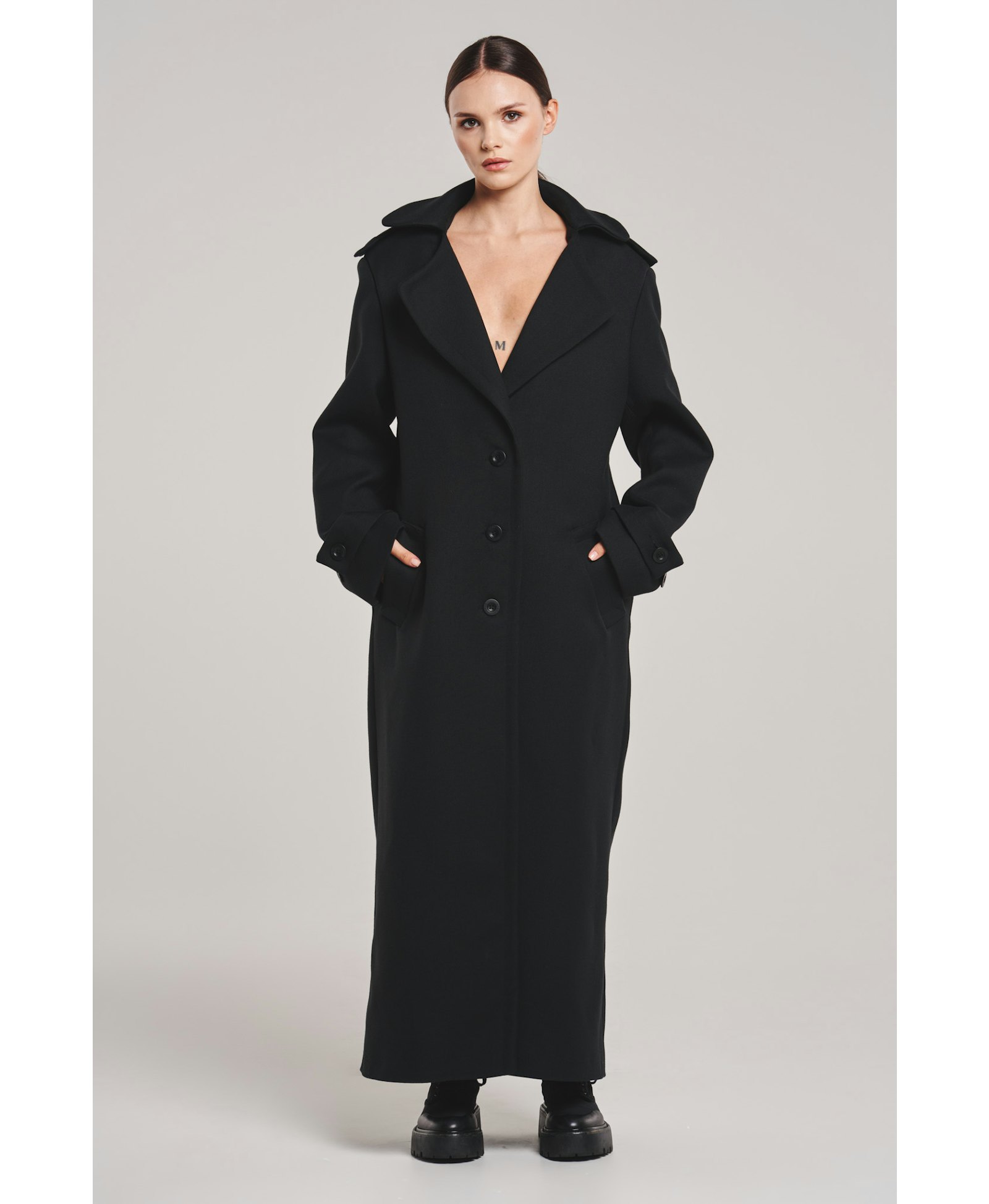 WOOL COAT WITH LEADPOTS made by BENU Studio