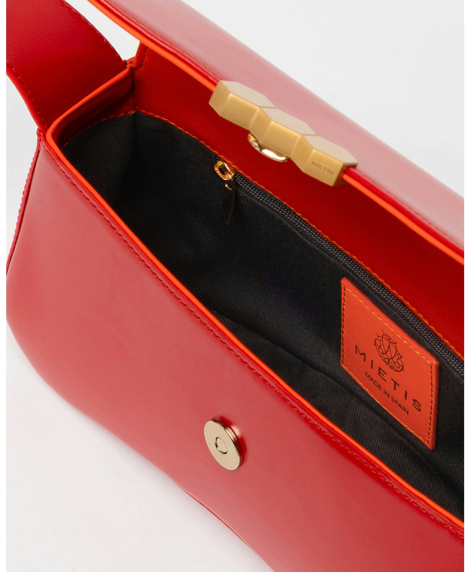 Culita Red Rose in Red made by Mietis