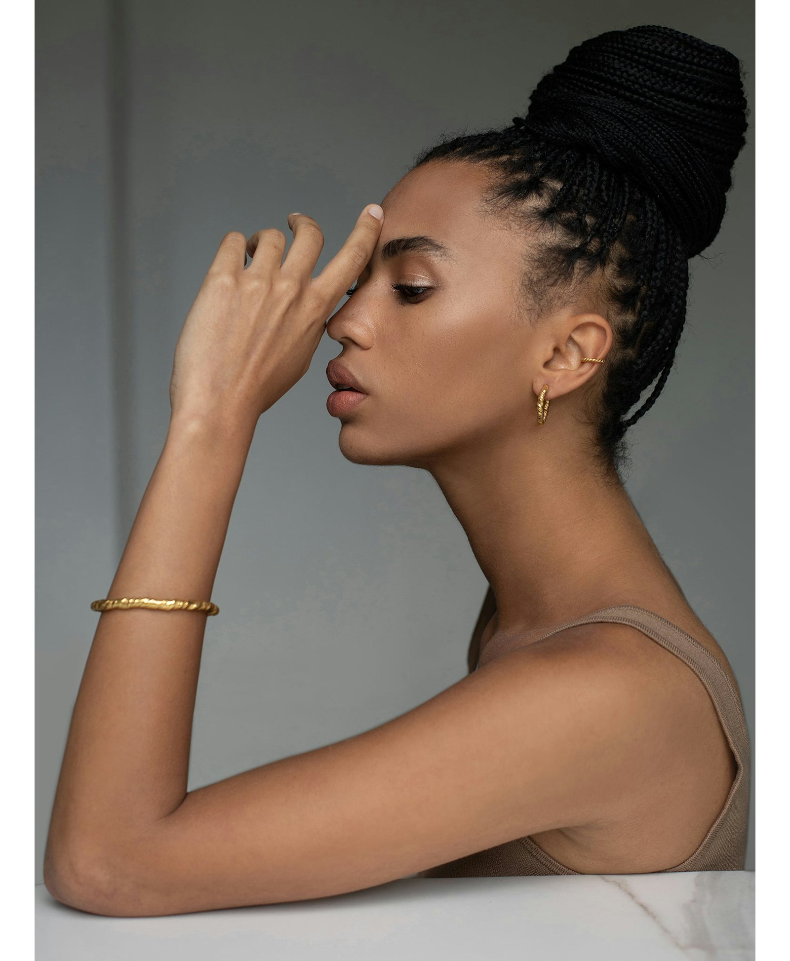 Nautilus Hoop Earrings Gold in Gold made by Eva Remenyi