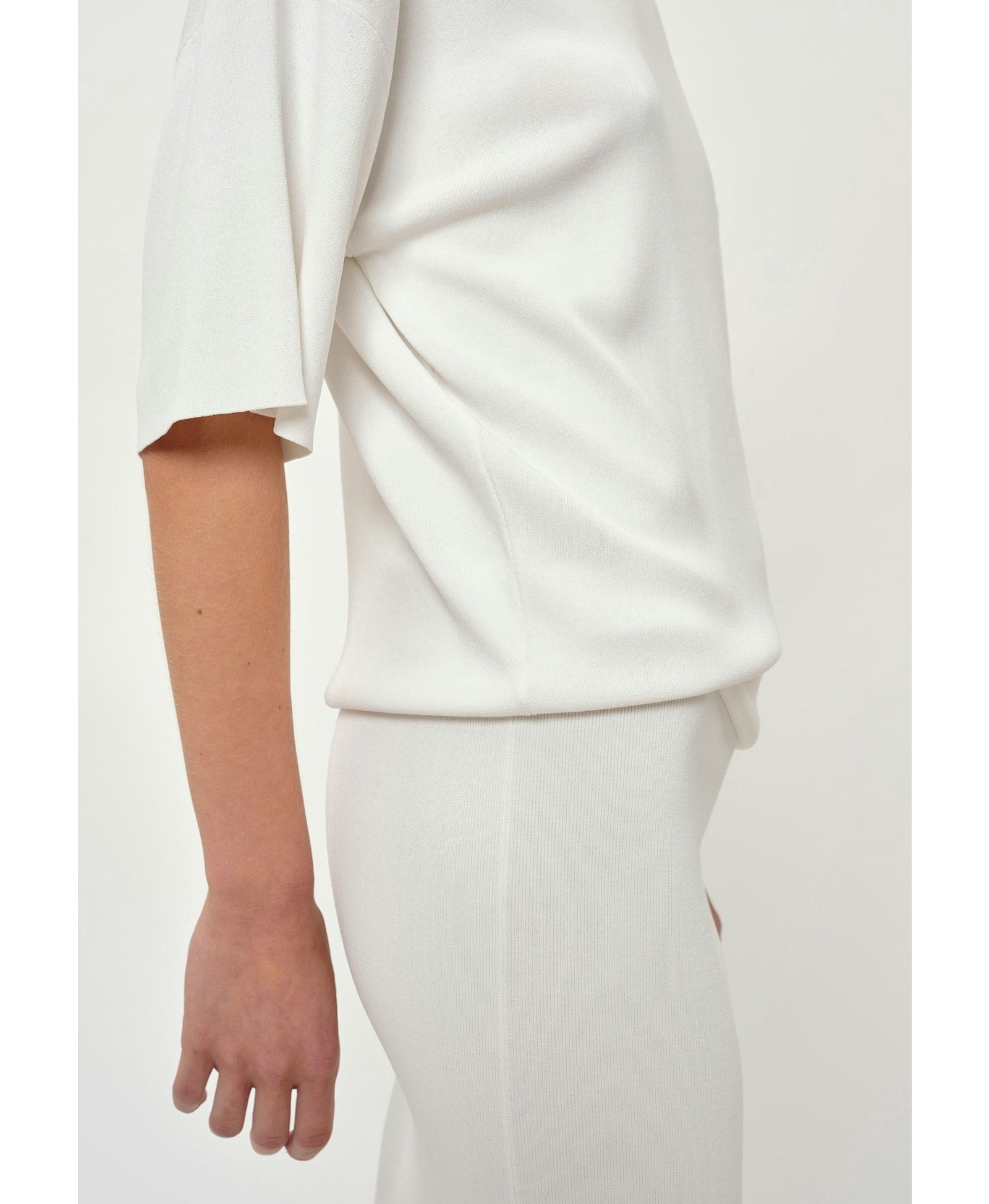 Carrie Knit Dress - Off White made by HERSKIND