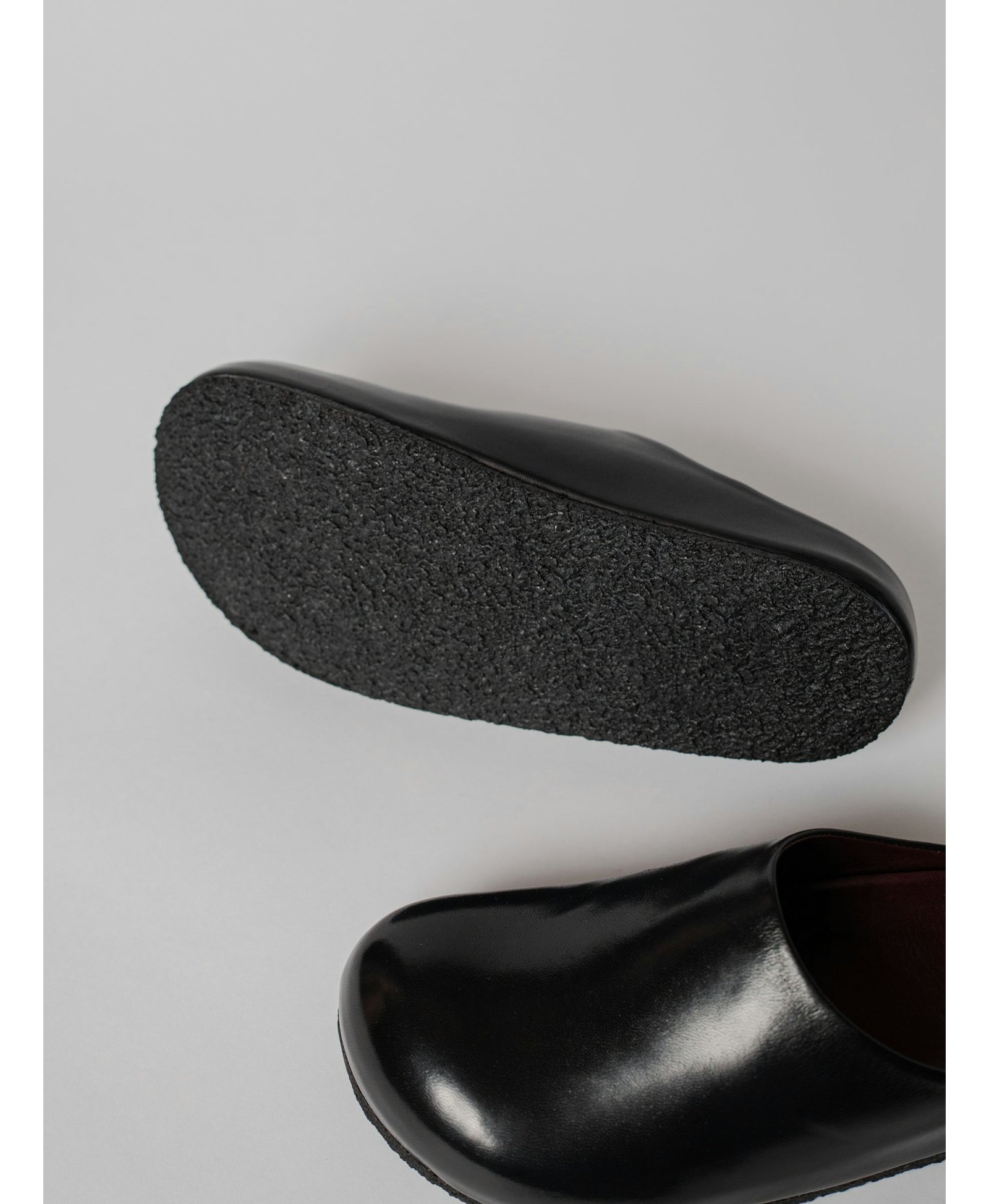 THE MONIKA SMOOTH BLACK made by Blankens