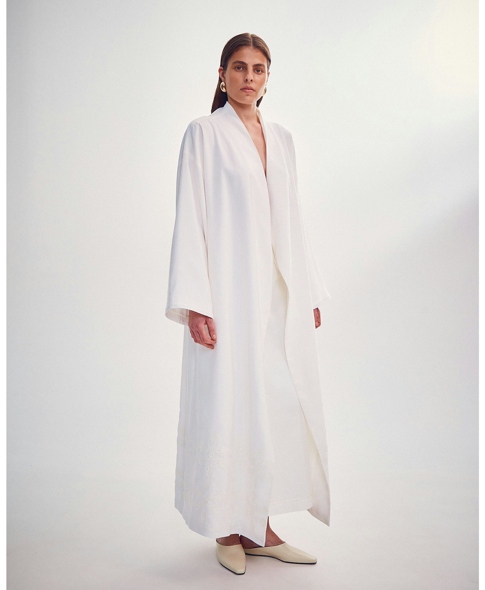 EMBROIDERED KIMONO made by DELEGAN Clothes