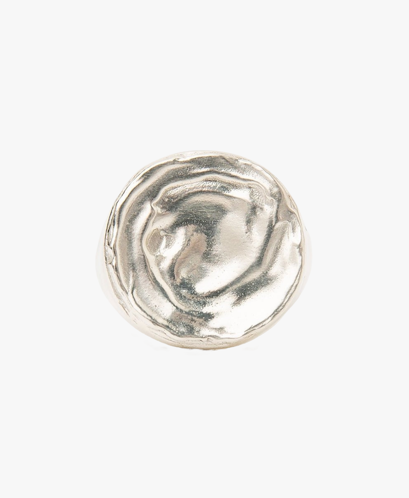 AREIA ROUND SIGNET RING made by Carolina De Barros