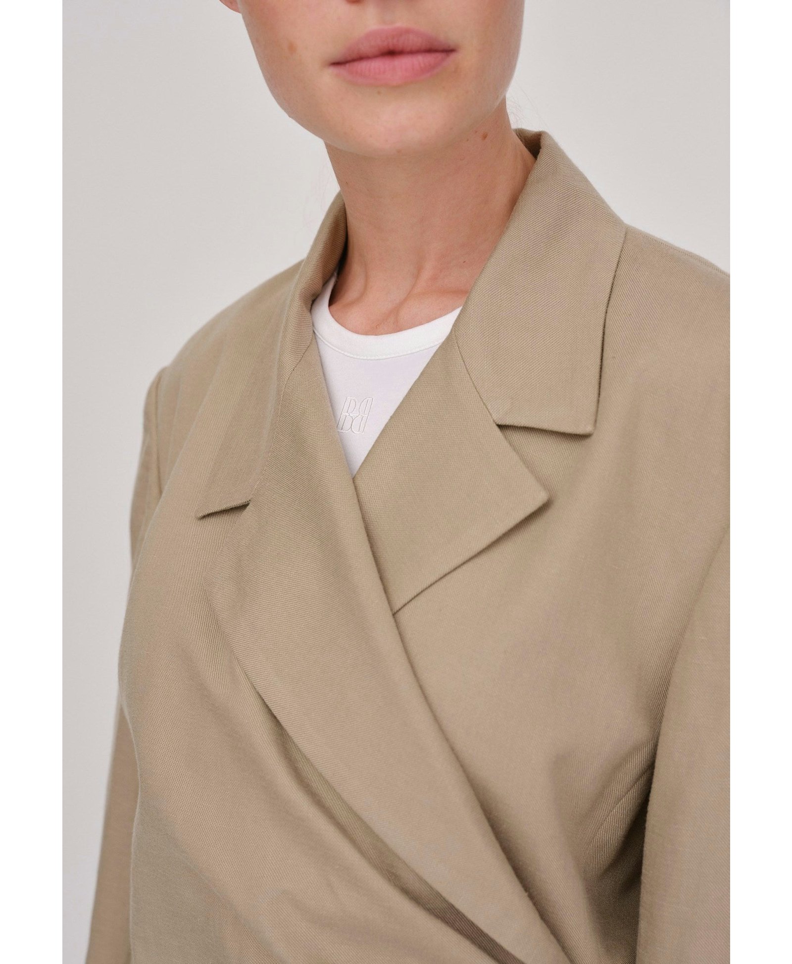 Lucky Blazer - Light Khaki made by HERSKIND