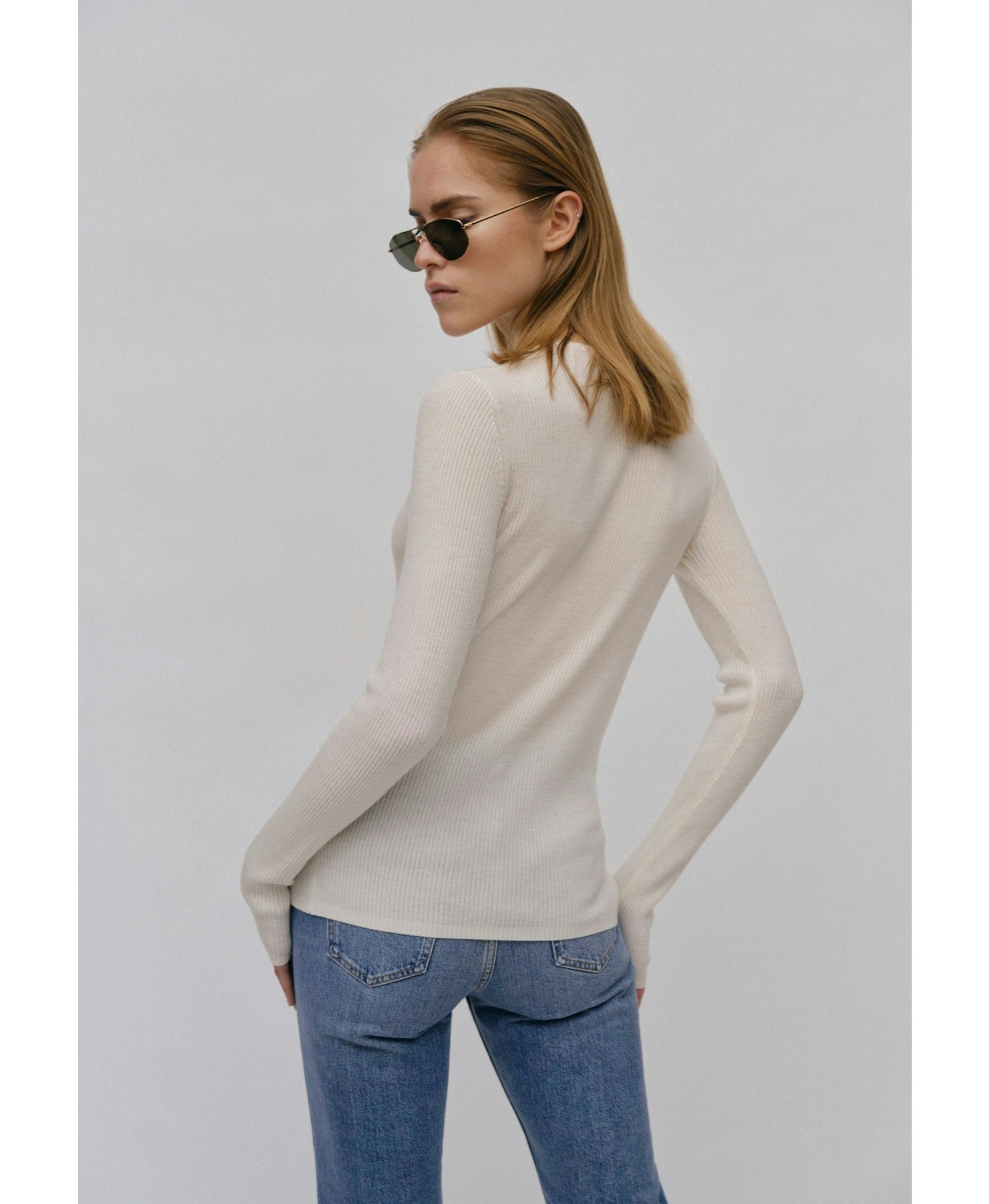 Camb Knit Blouse - Off White made by HERSKIND