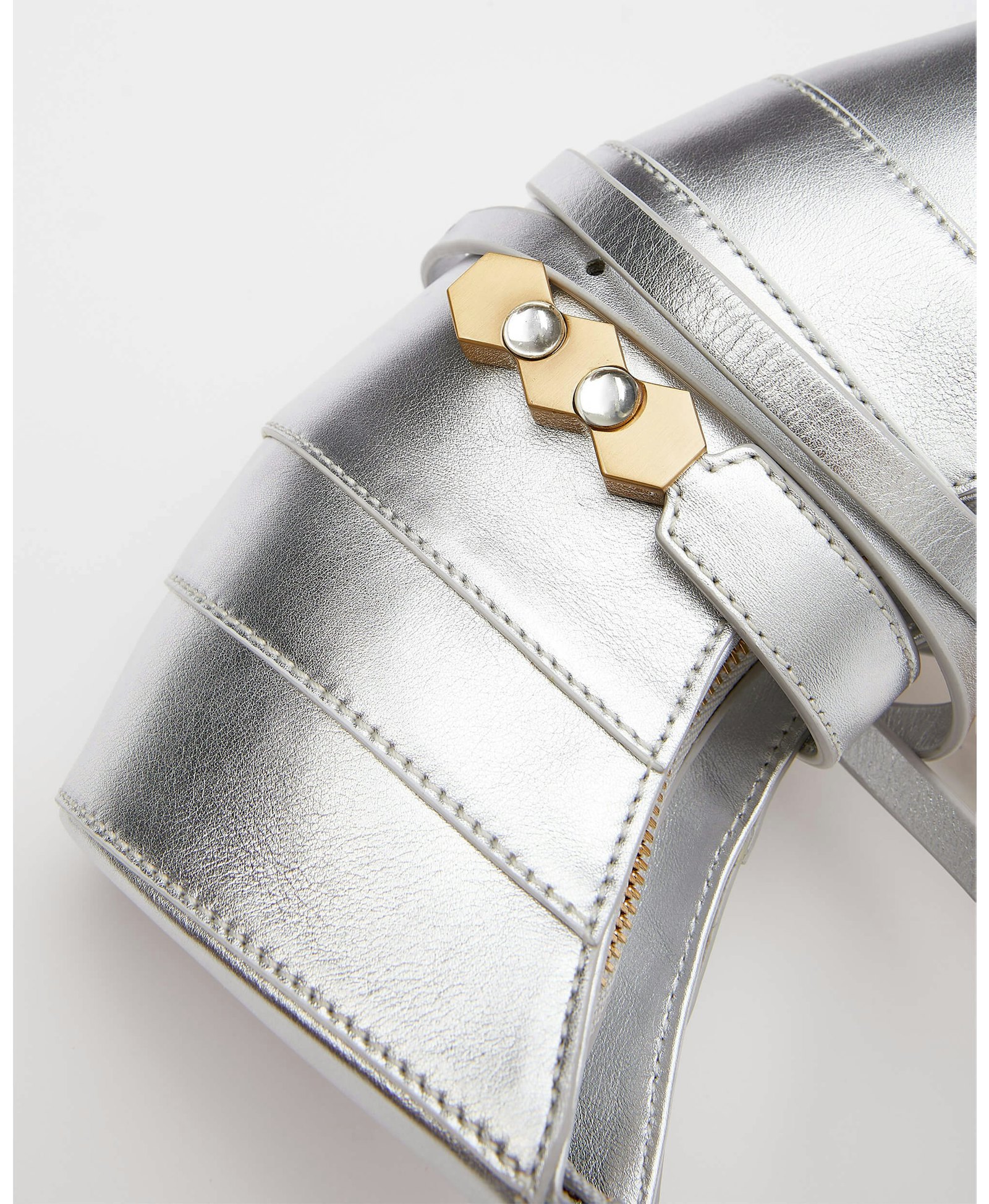 Tate Petite Silver in Silver made by Mietis