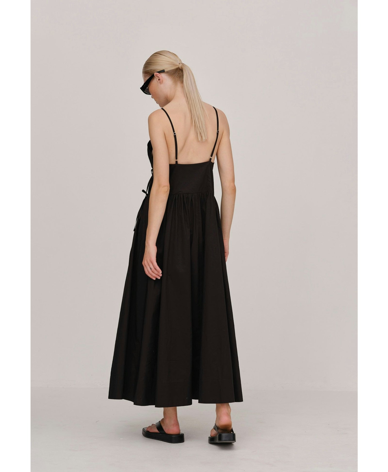 Miranda Dress - Black made by HERSKIND