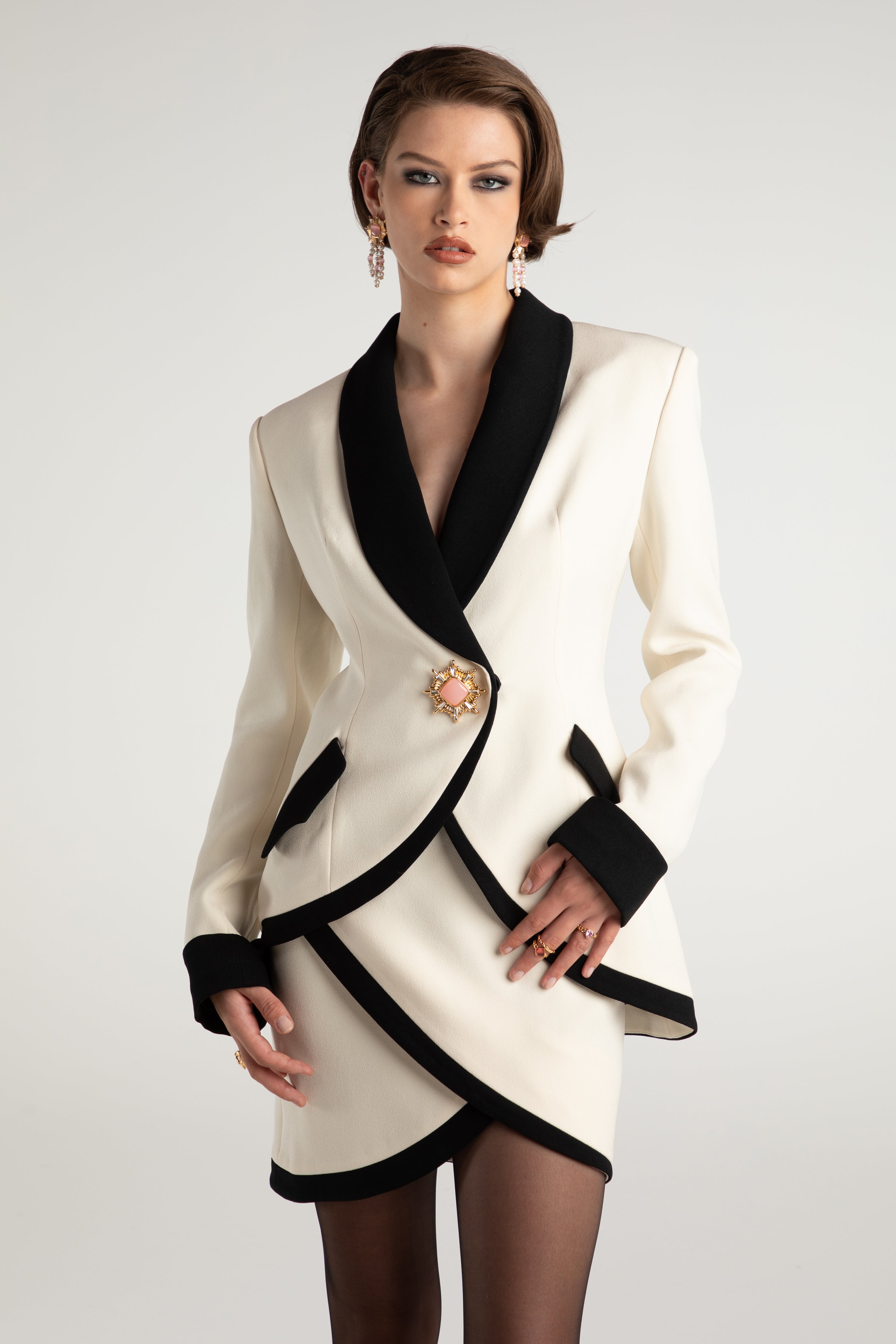 スーツ GENNY Women Suit Jackets 76AAQ511N0071743 Beige BeigeBrown_W241.26447.jpg?v=