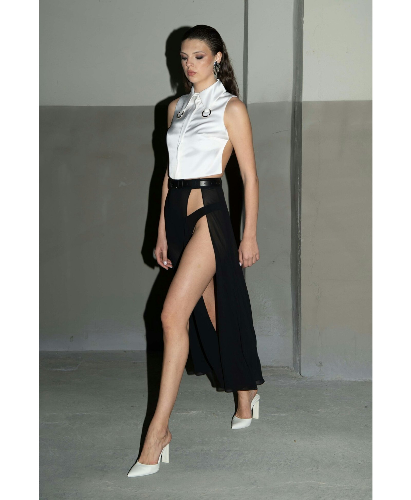 BLACK SLIT MIDI SKIRT made by Vestiaire d'un Oiseau Libre